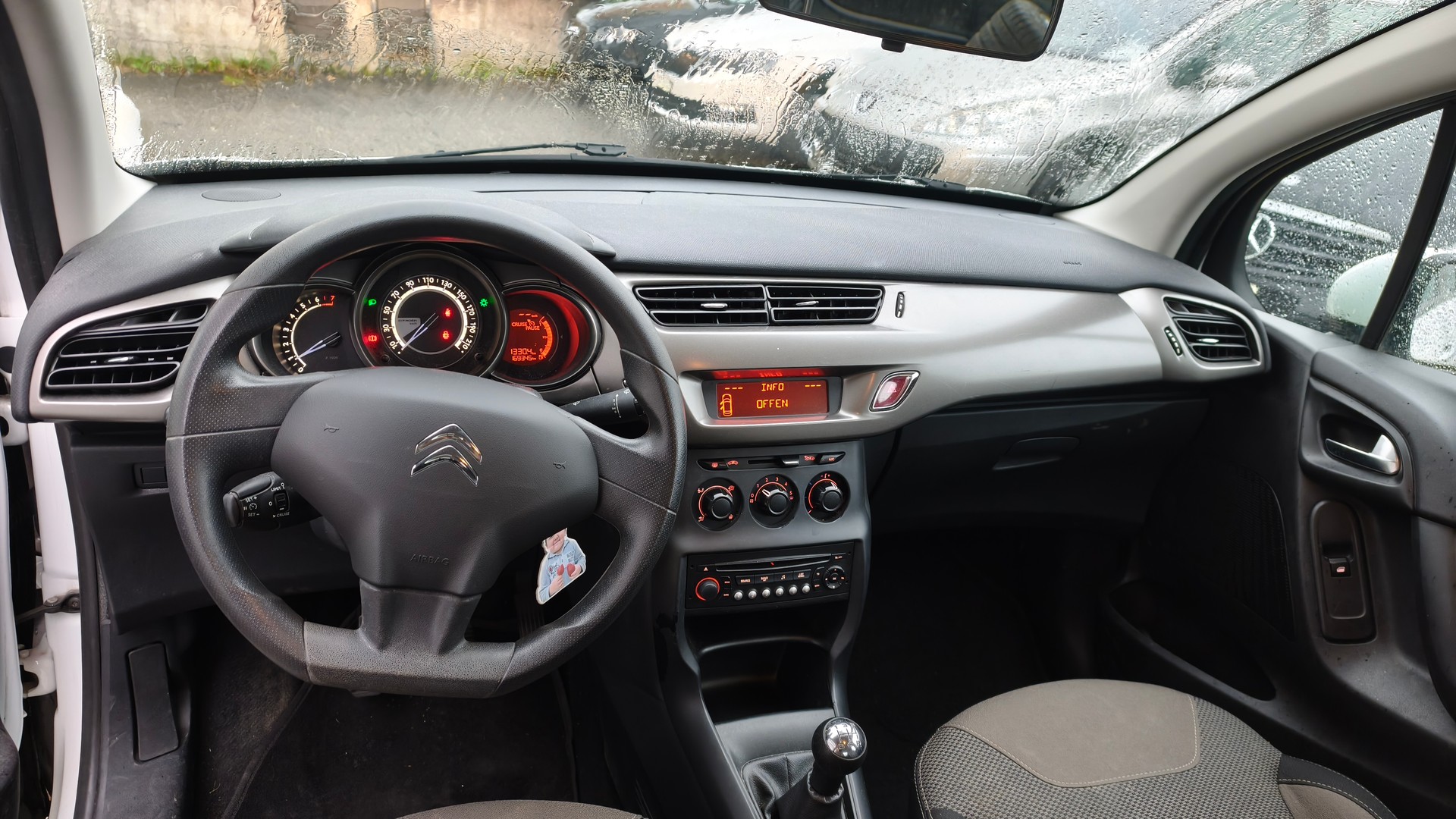 CITROEN C3 1.2i Sélection-image-6