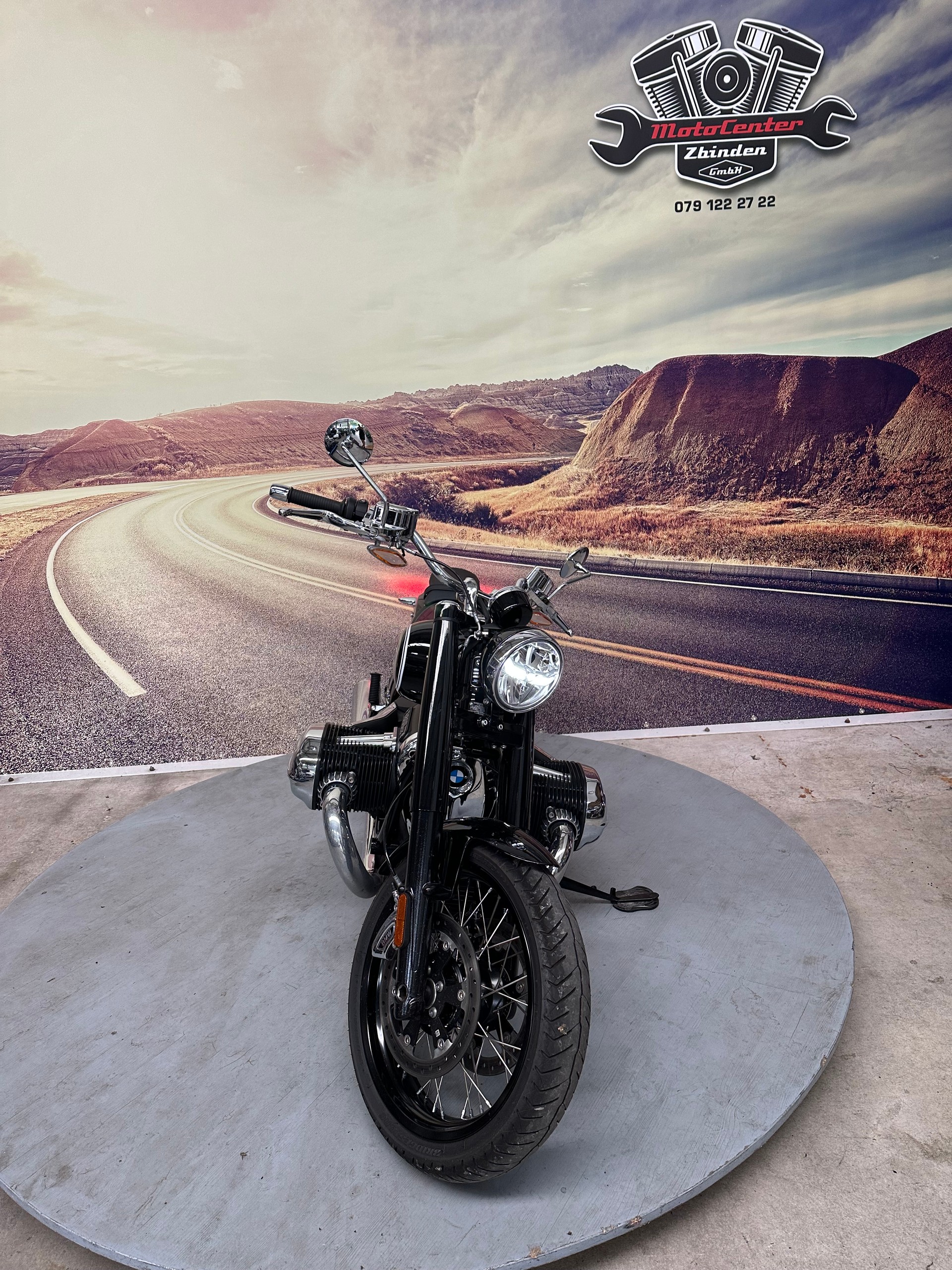 BMW R 18 mit Akrapovic Auspuff und Rückwärtsgang-image-2