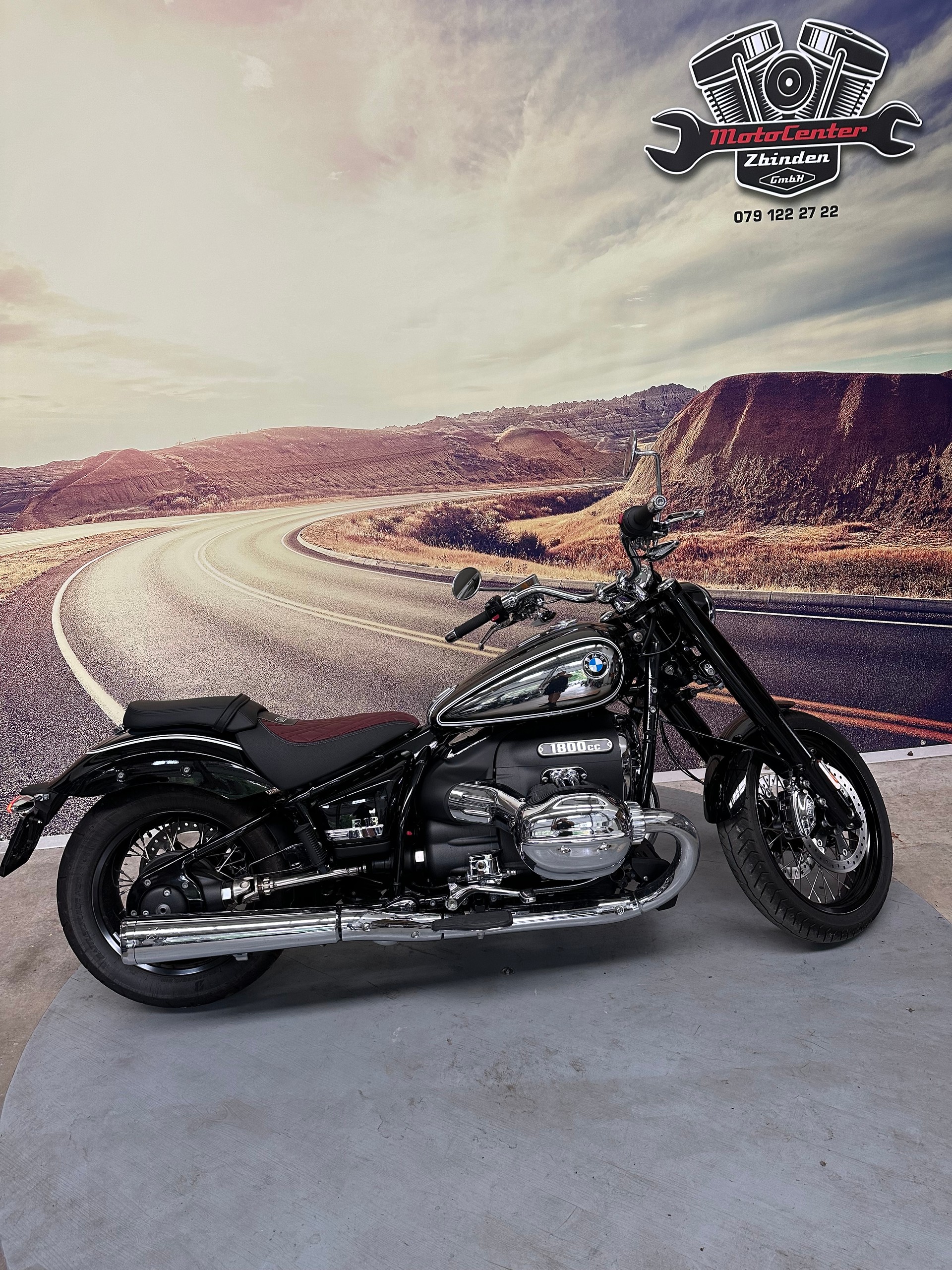 BMW R 18 mit Akrapovic Auspuff und Rückwärtsgang-image-0