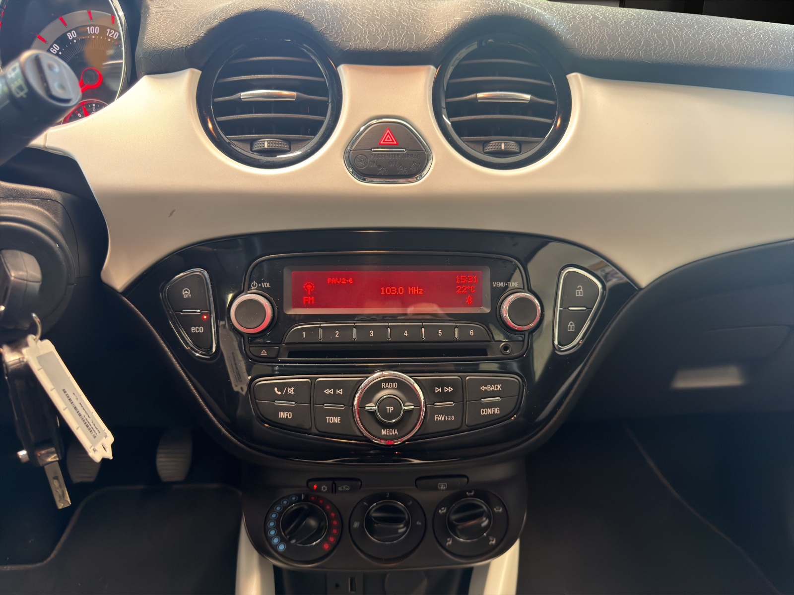 OPEL Adam 1.4 JAM-image-10