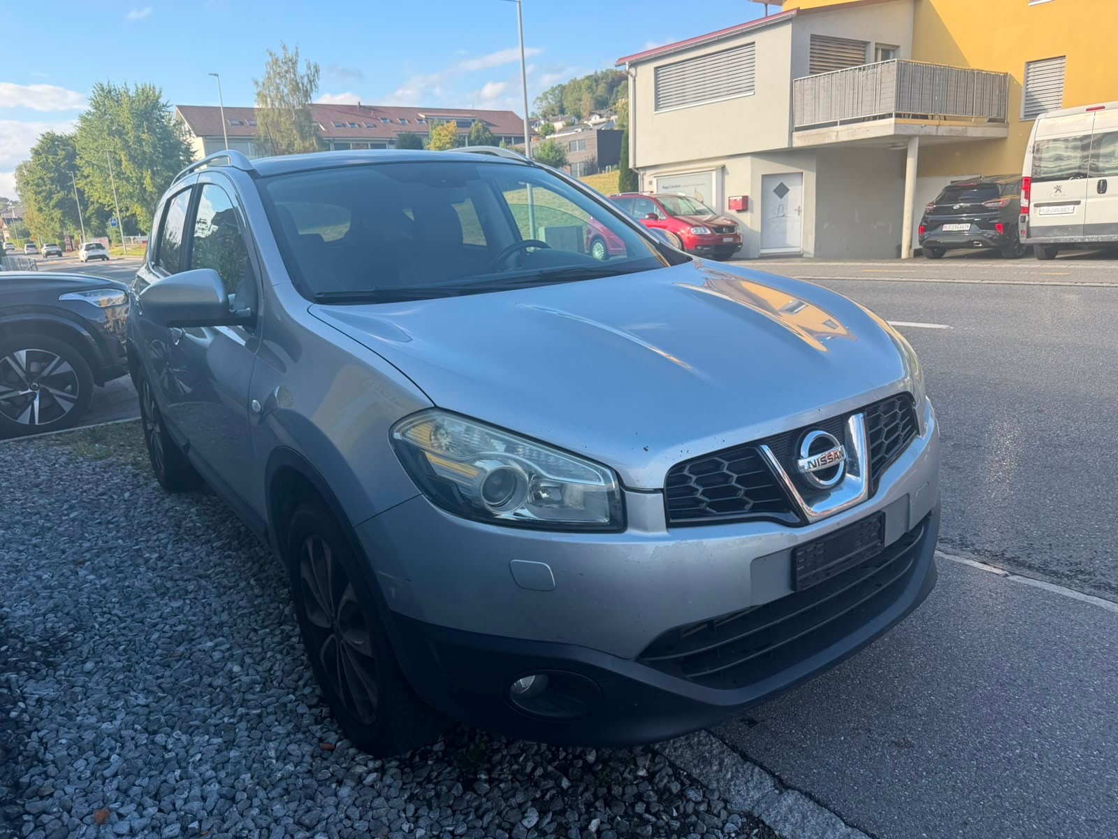NISSAN Qashqai 2.0 dCi 4WD tekna-showroom-element-3