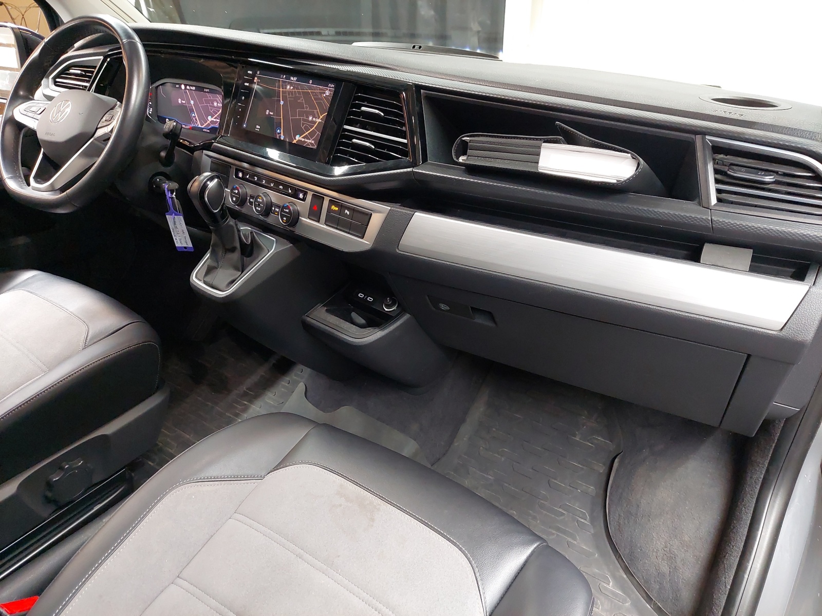 VW T6.1 California 2.0 Bi-TDI Beach Edition Liberty 4Motion DSG-image-12
