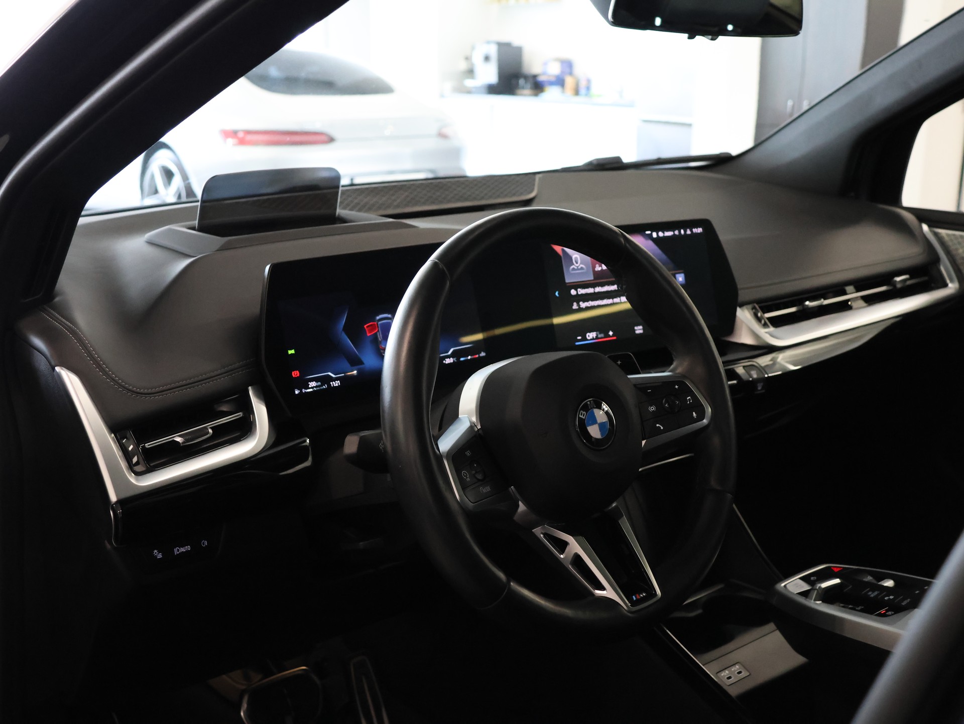 BMW 223i Active Tourer xDrive M Sport DKG *Panoramadach* *360 Kamera* *Harman/Kardon*-image-18