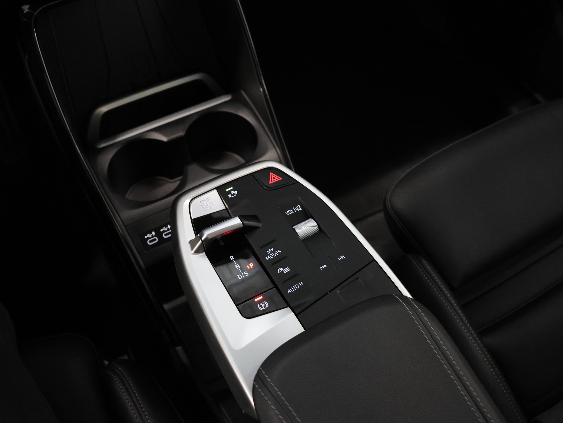 BMW 223i Active Tourer xDrive M Sport DKG *Panoramadach* *360 Kamera* *Harman/Kardon*-image-29