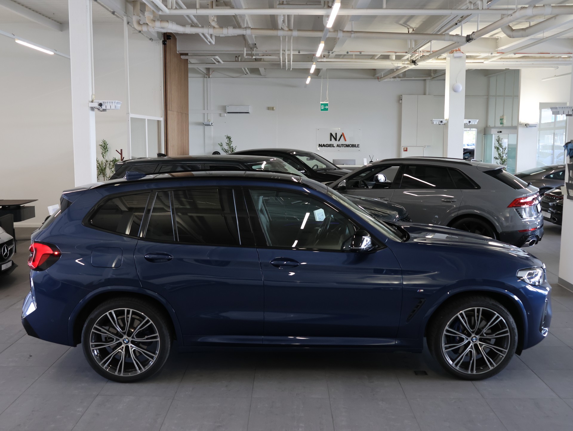 BMW X3 xDrive 48V M40d M Sport Edition Steptronic *PHYTONICBLAU-LACKIERUNG*-image-9