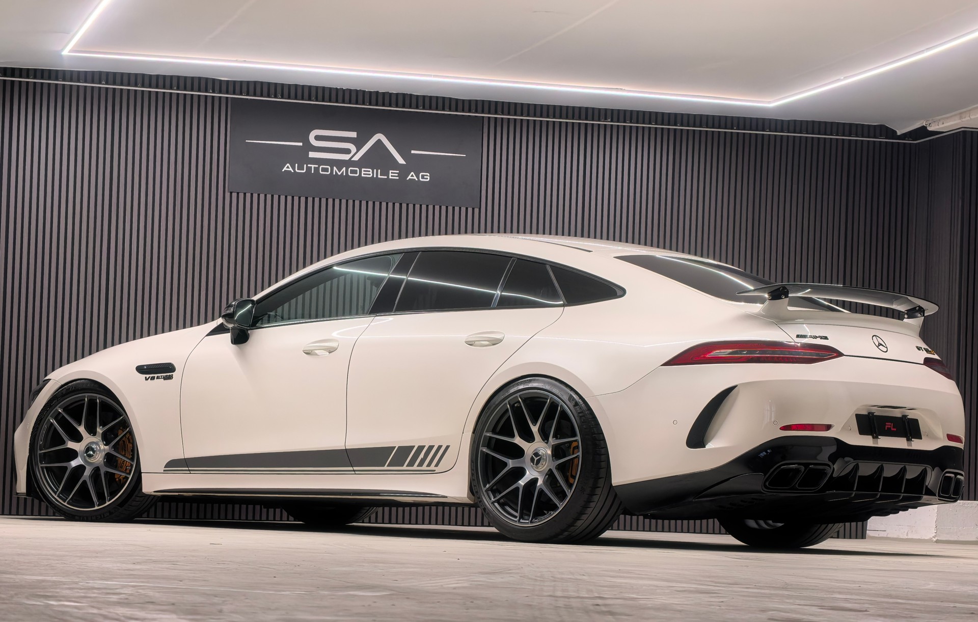MERCEDES-BENZ AMG GT 4 63 S Edition 1 4Matic+ Speedshift MCT-image-4