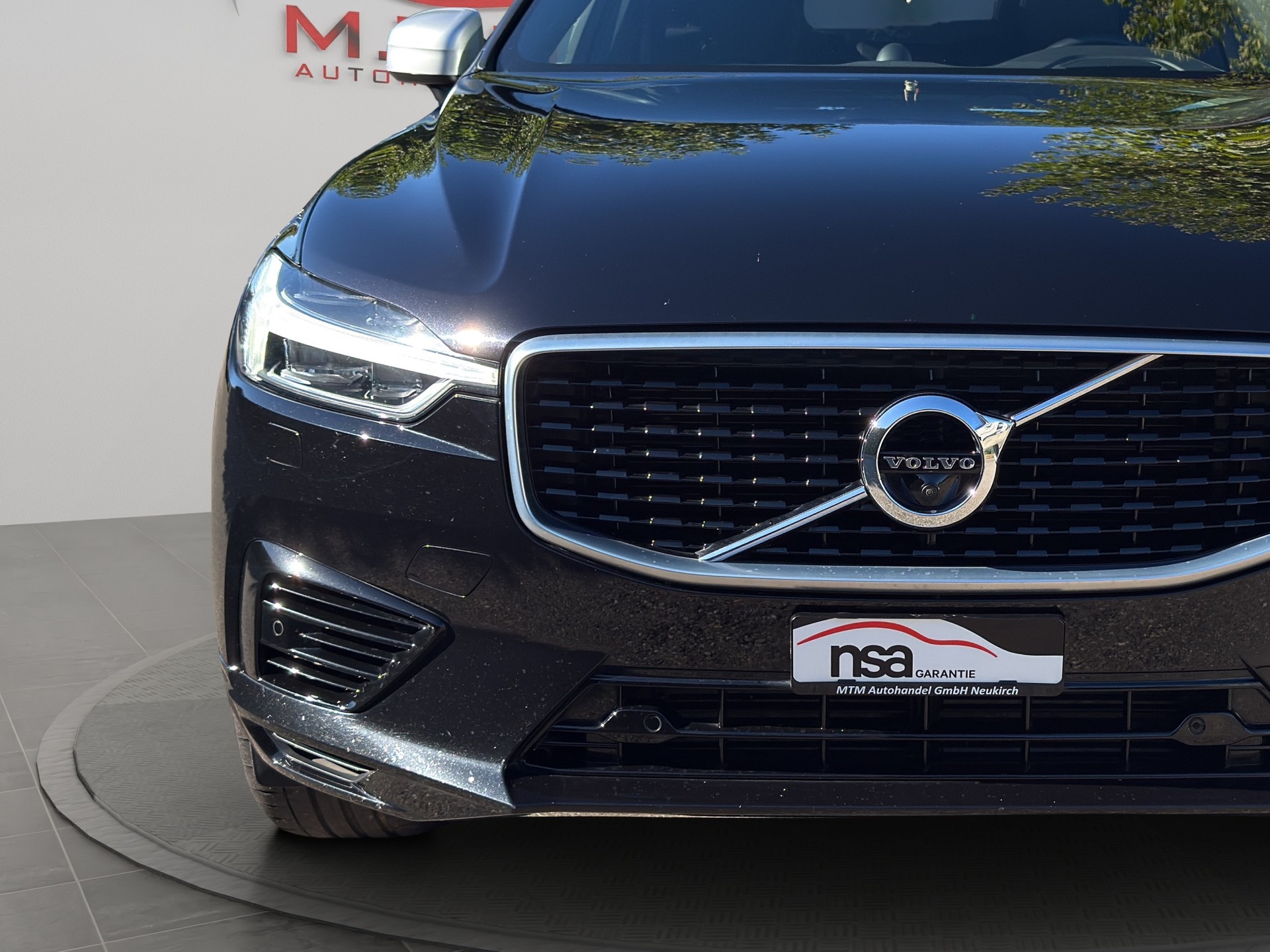 VOLVO XC60 T8 eAWD R-Design Geartronic-showroom-element-3