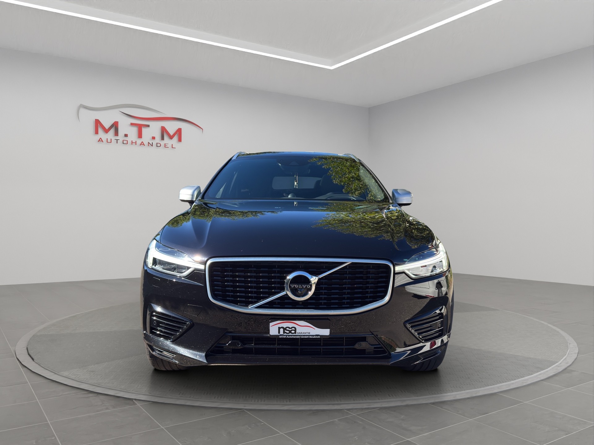 VOLVO XC60 T8 eAWD R-Design Geartronic-showroom-element-2