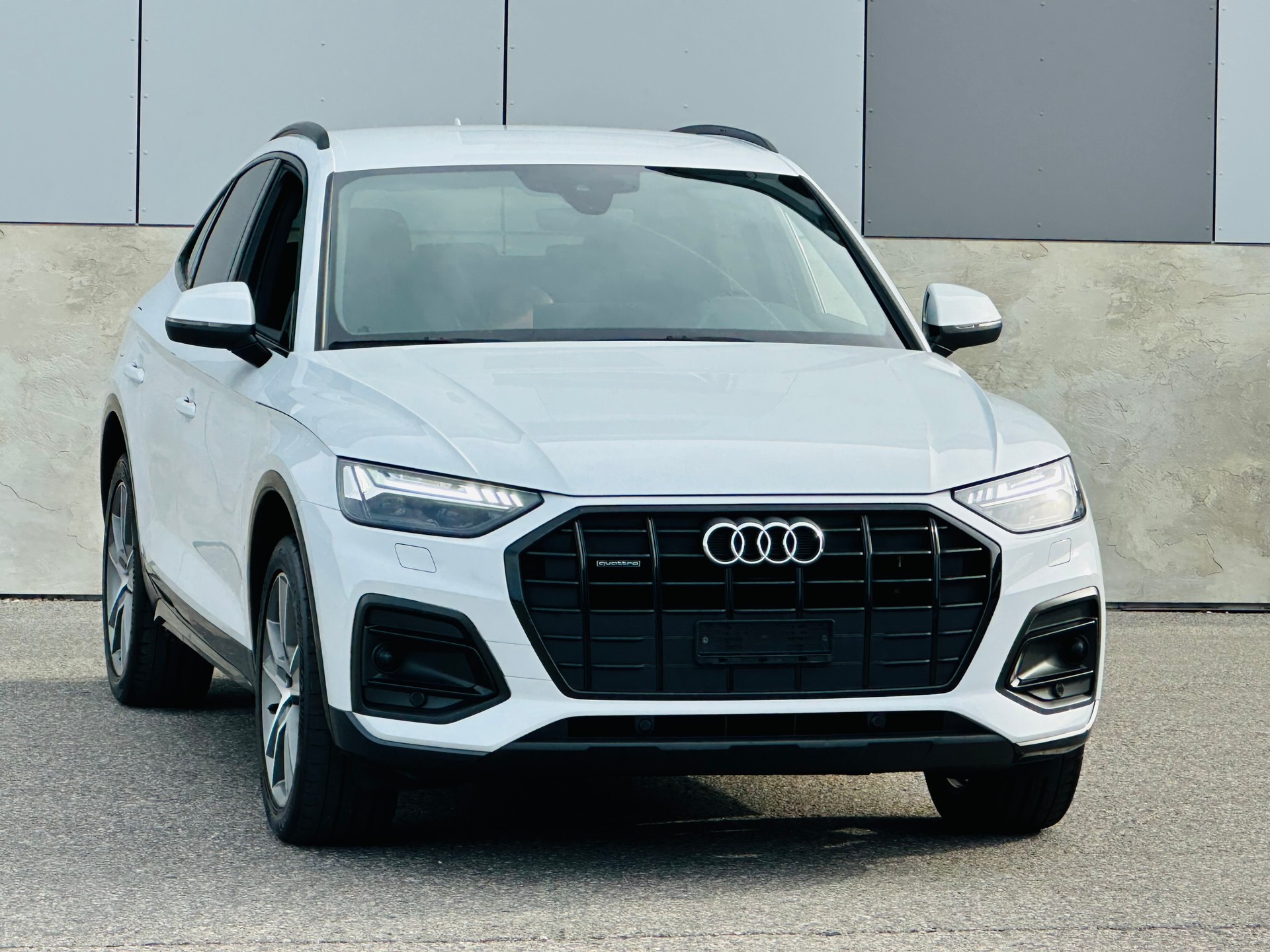 AUDI Q5 Sportback 40 TDI advanced quattro S-tronic-image-7