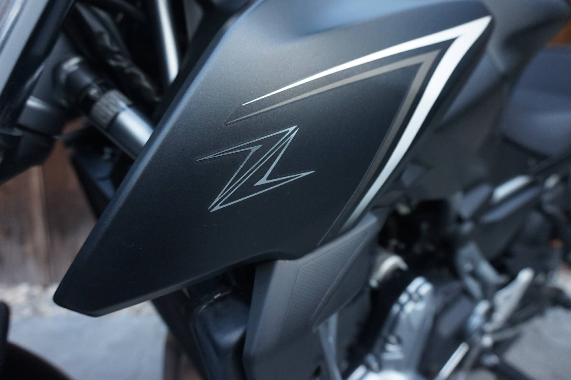 KAWASAKI Z 650 ABS (35kW) mit Leovince LV Onre Evo Carbon Auspuff-image-11
