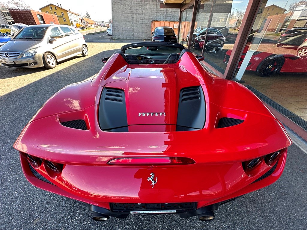 FERRARI F8 Spider 3.9 Turbo-image-5