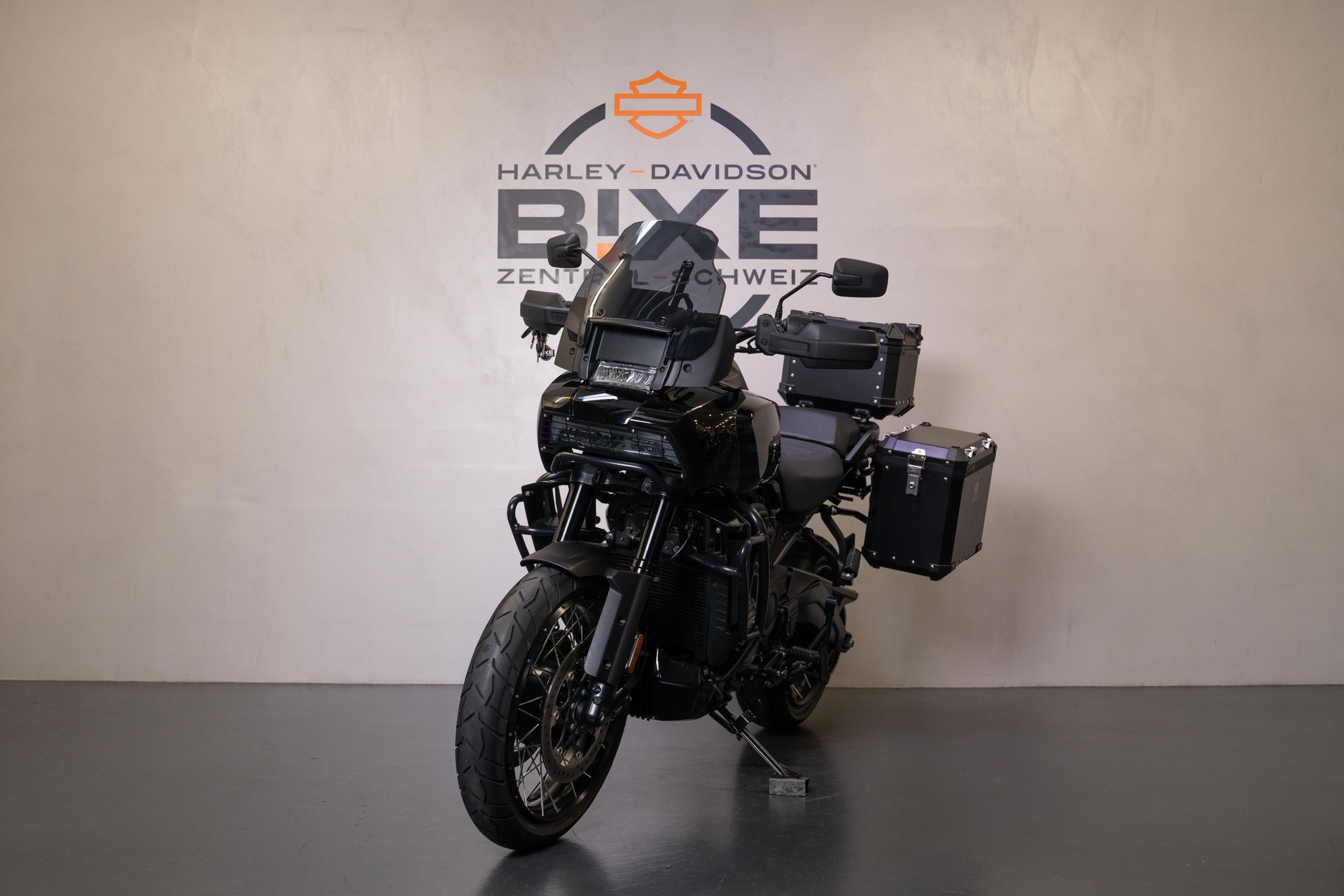 HARLEY-DAVIDSON RA Pan America 1250 Special-image-1