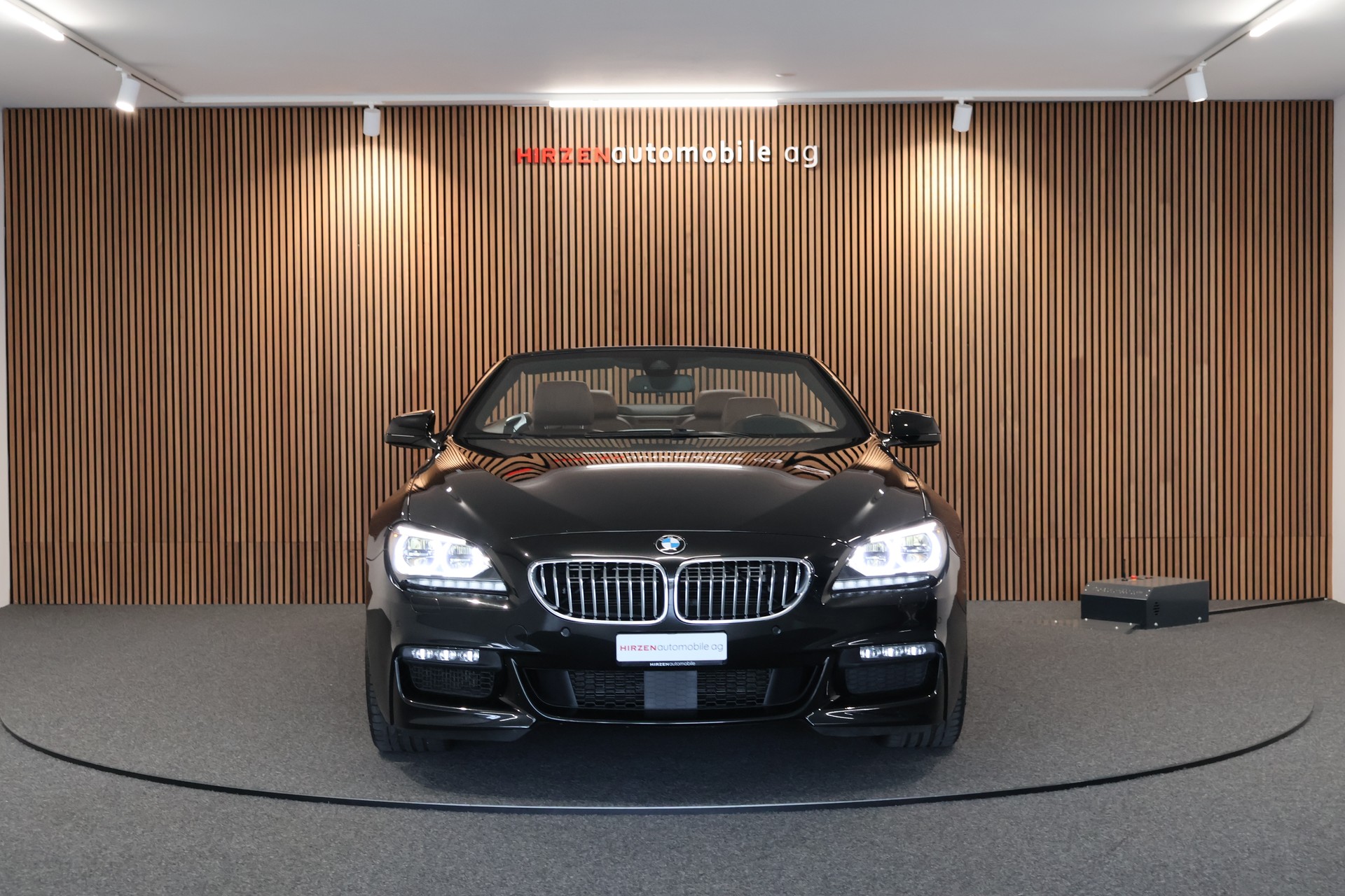BMW 650i M Sport Edition Cabrio xDrive-image-10