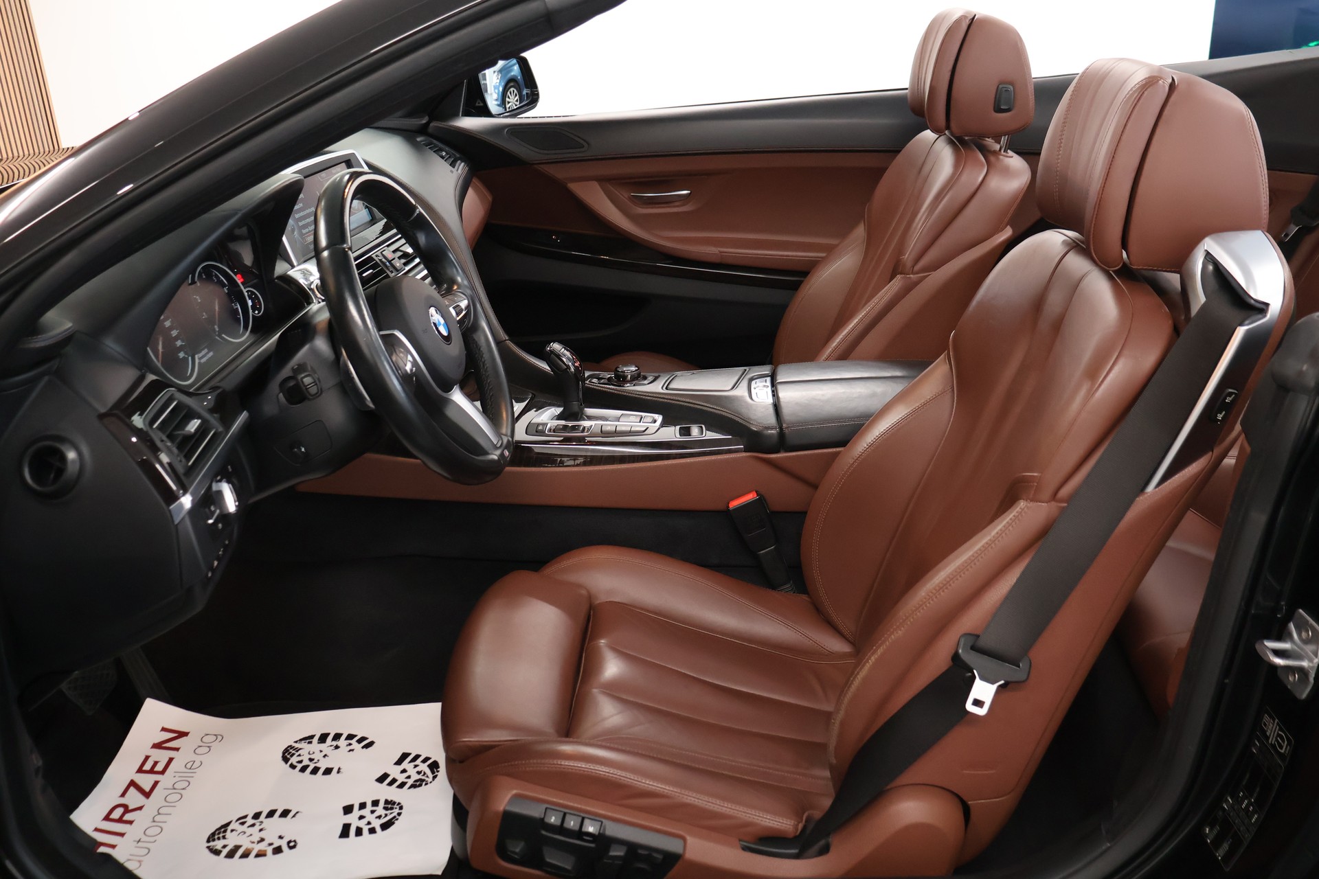 BMW 650i M Sport Edition Cabrio xDrive-image-12