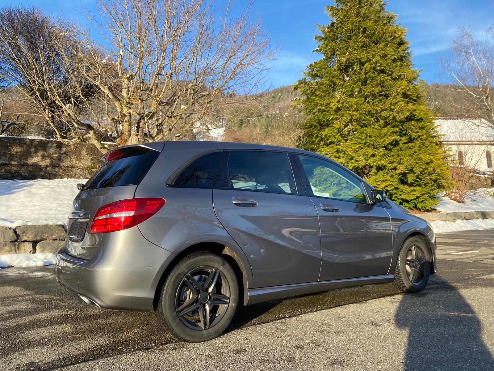 MERCEDES-BENZ B 220 CDI Style 7G-DCT-image-5