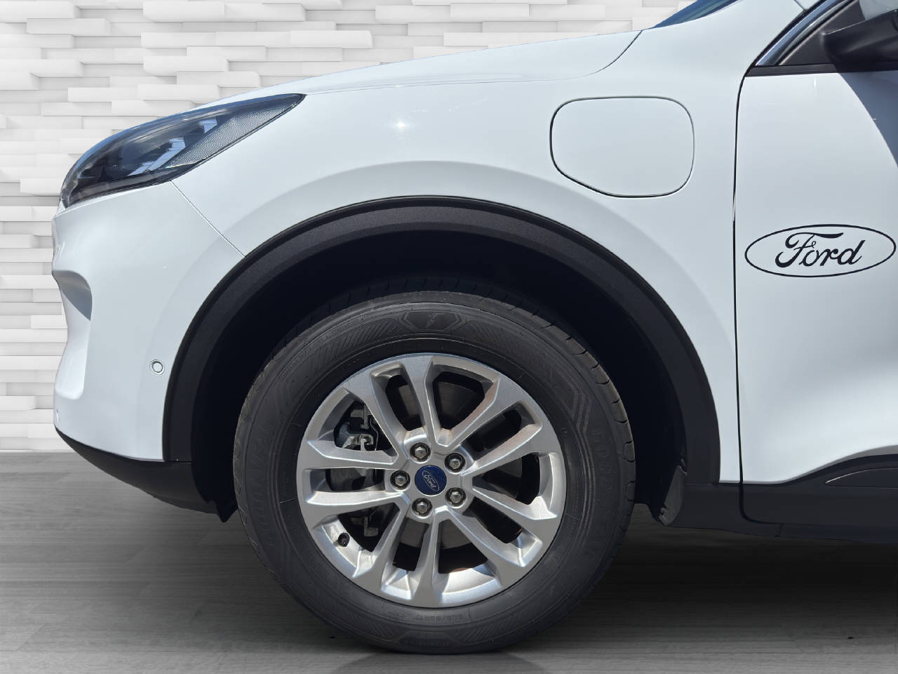 FORD Kuga 2.5 Plug-in Hybrid Titanium X-image-12