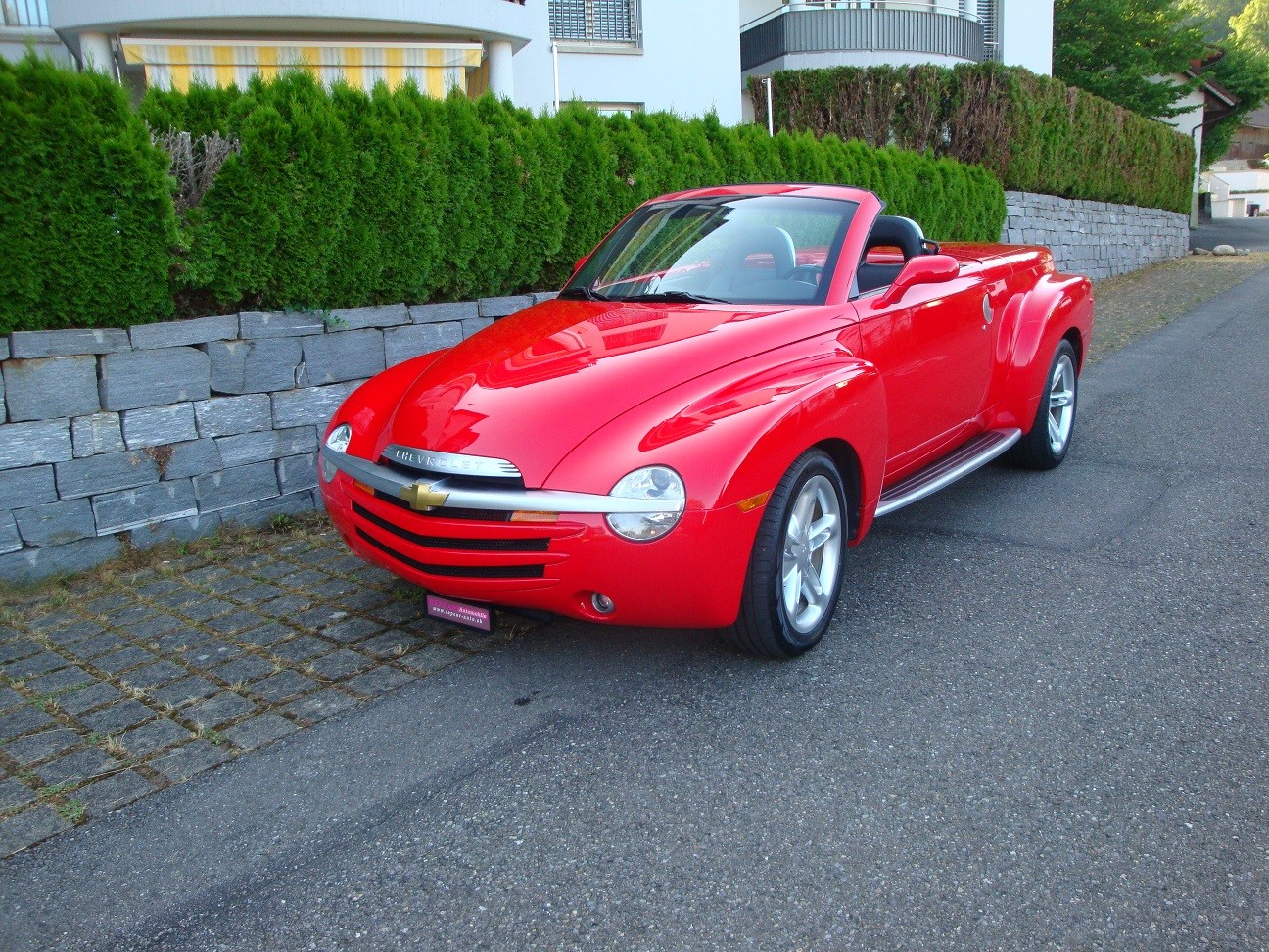 CHEVROLET SSR - CABRIOLET-showroom-element-2