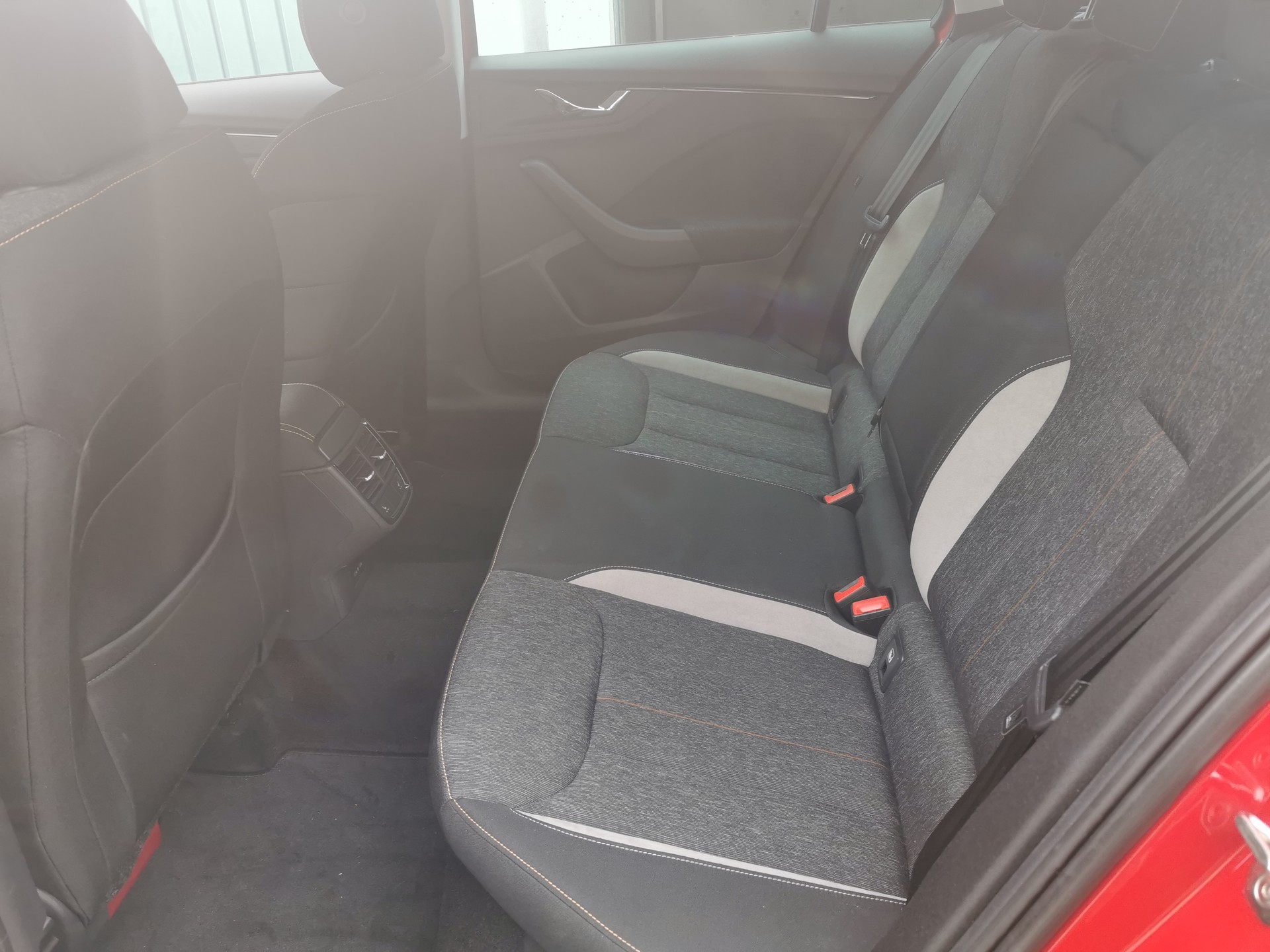 SKODA Kamiq 1.0 TSI Style DSG-image-8