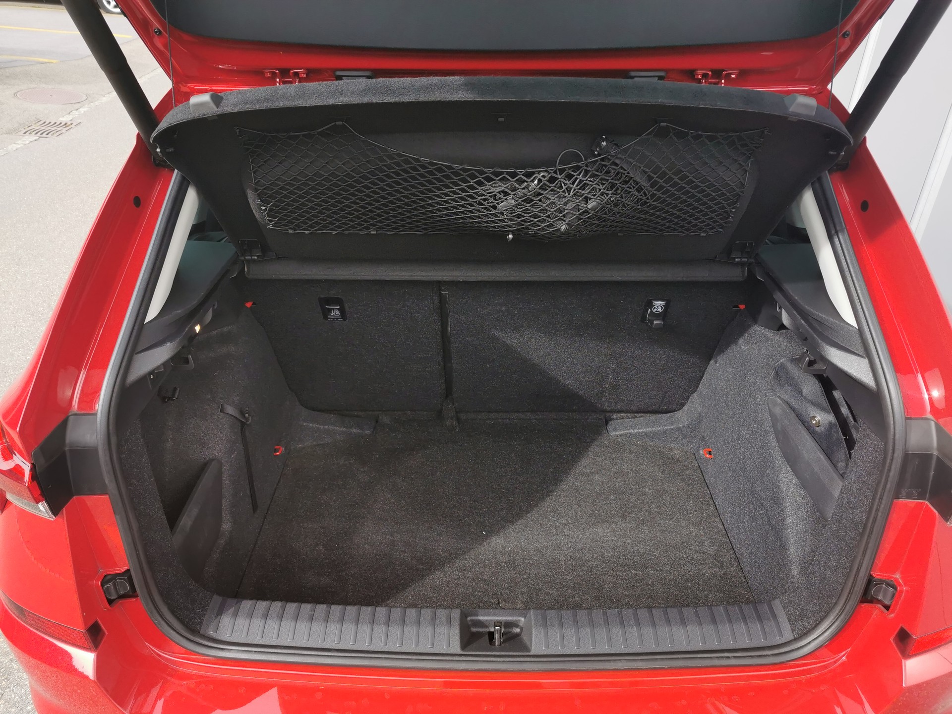 SKODA Kamiq 1.0 TSI Style DSG-image-9