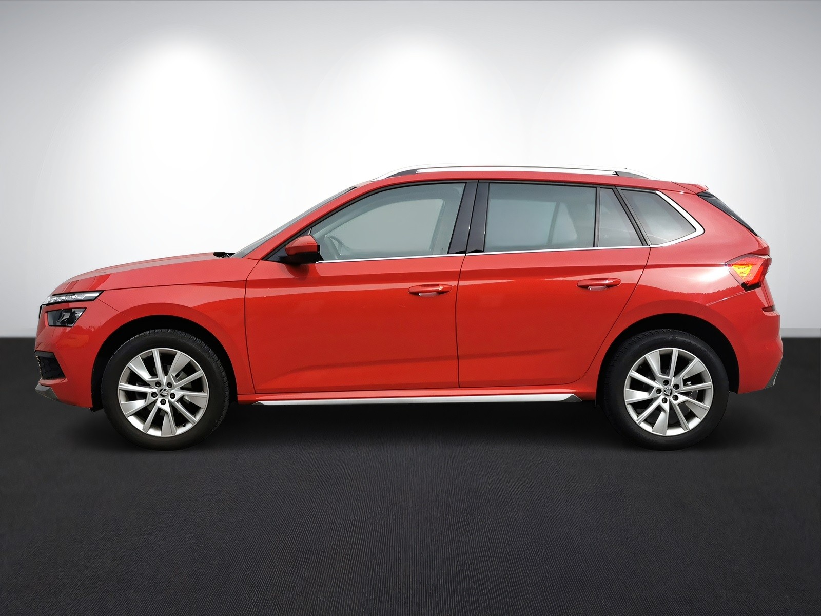 SKODA Kamiq 1.0 TSI Style DSG-showroom-element-3