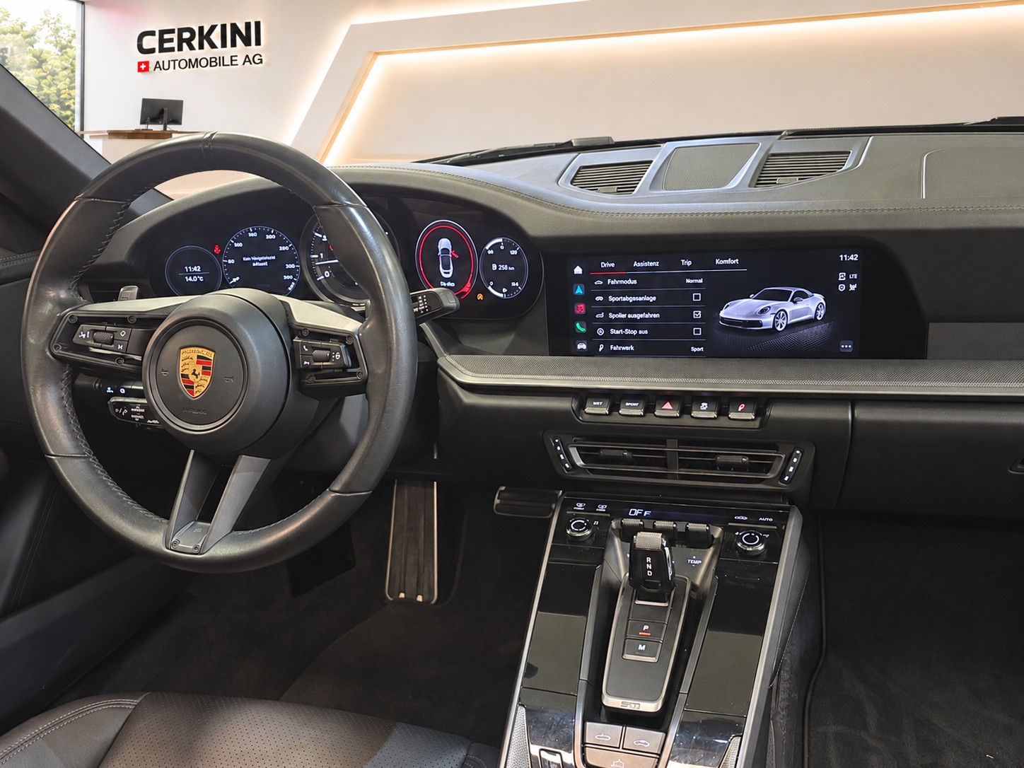 PORSCHE 911 Carrera 4 Cabriolet PDK-image-15