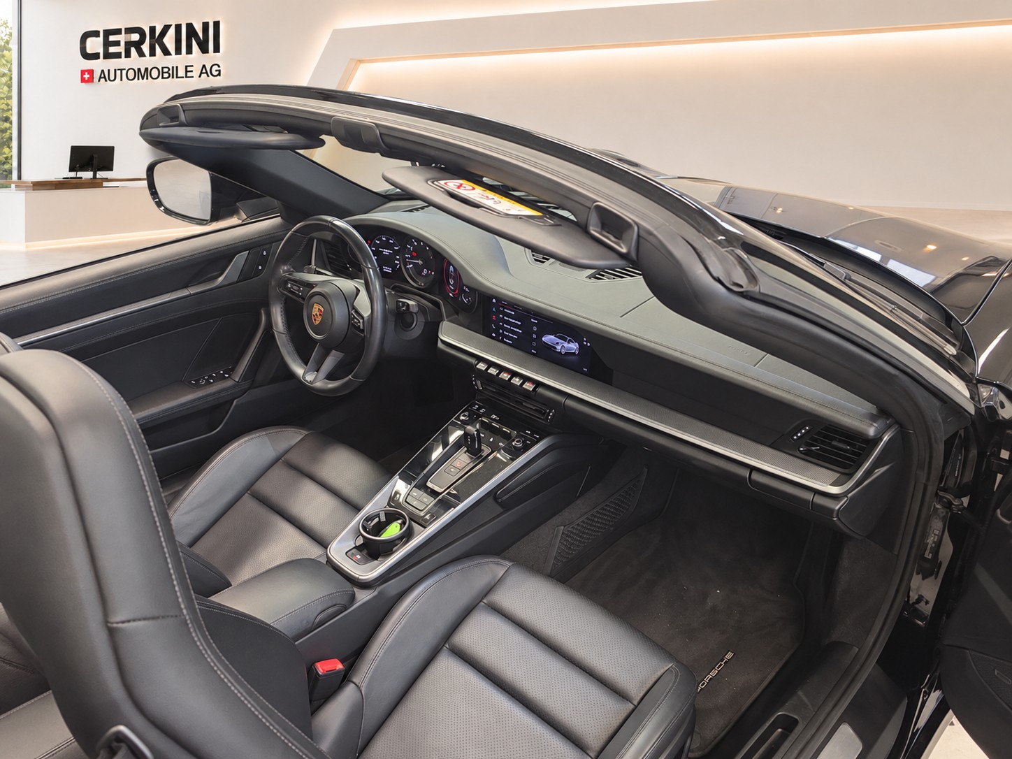 PORSCHE 911 Carrera 4 Cabriolet PDK-image-13