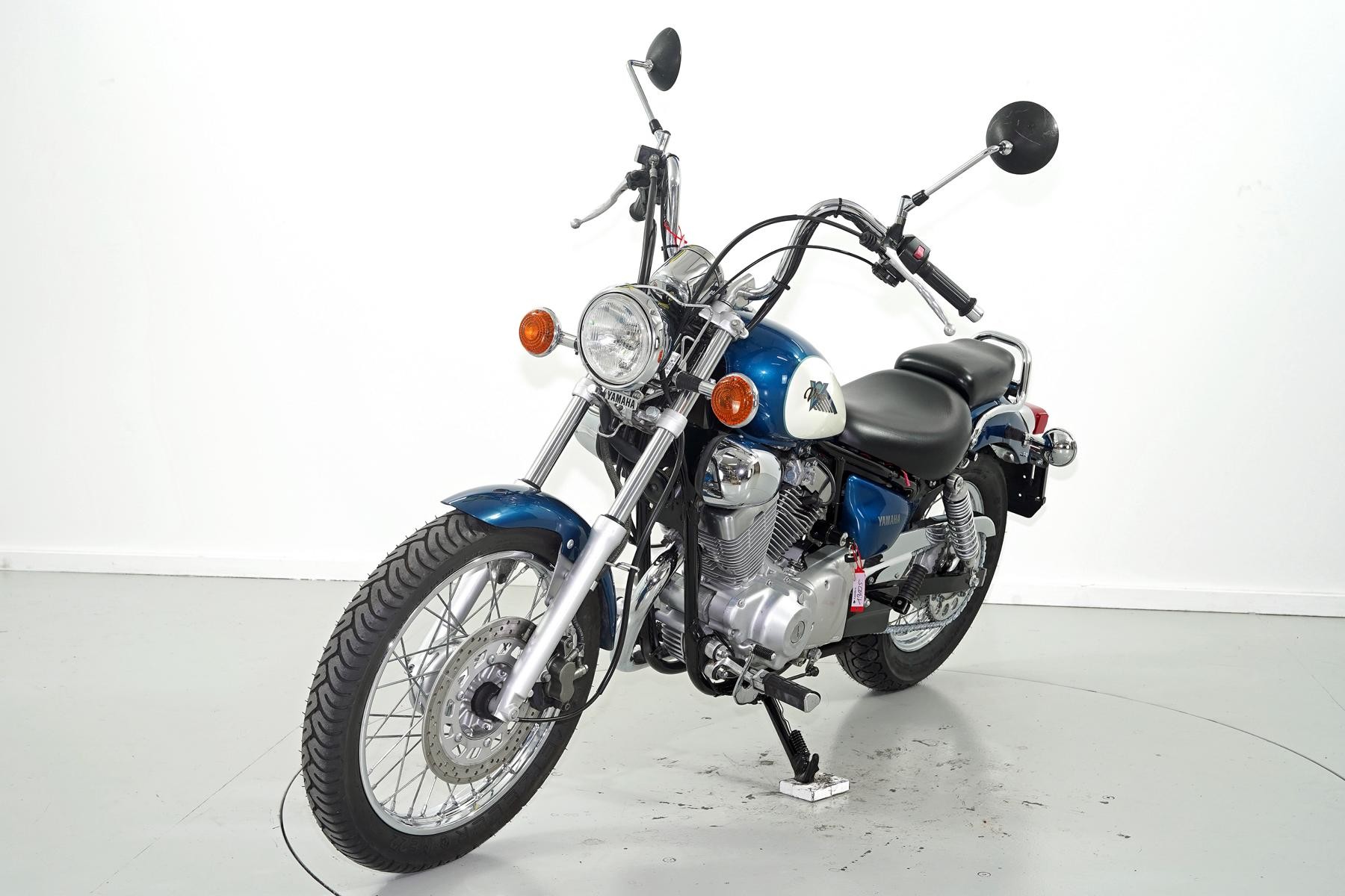 YAMAHA XV 125-image-2