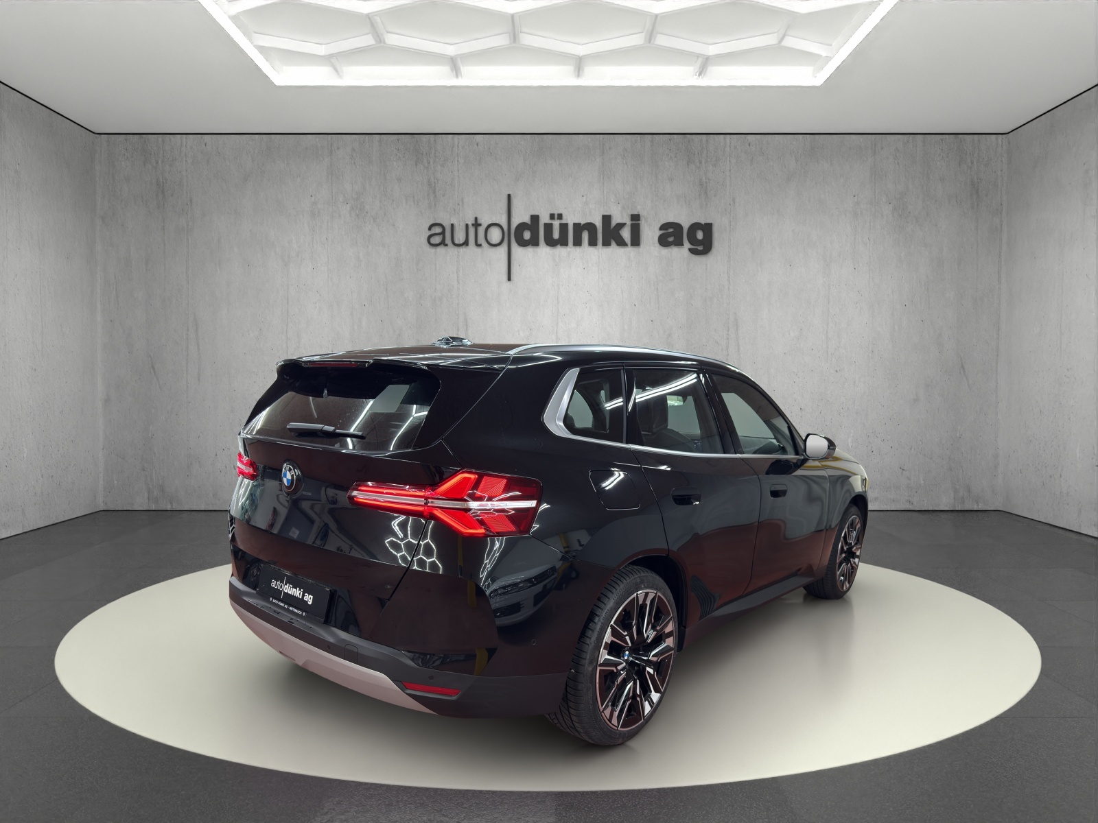 BMW X3 xDrive 20 48V-showroom-element-3