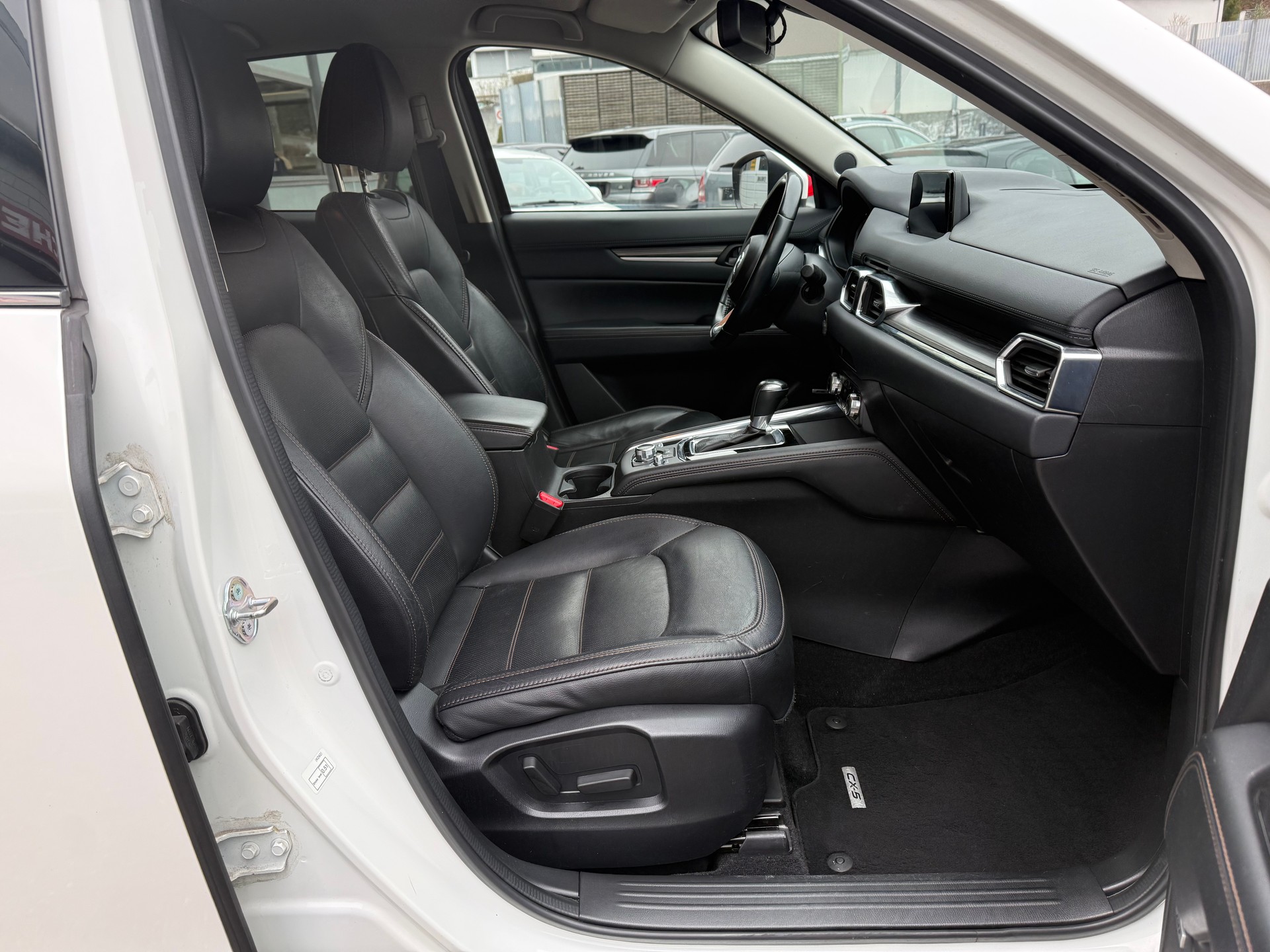 MAZDA CX-5 SKYACTIV-D 184 Revolution AWD Automat-image-8