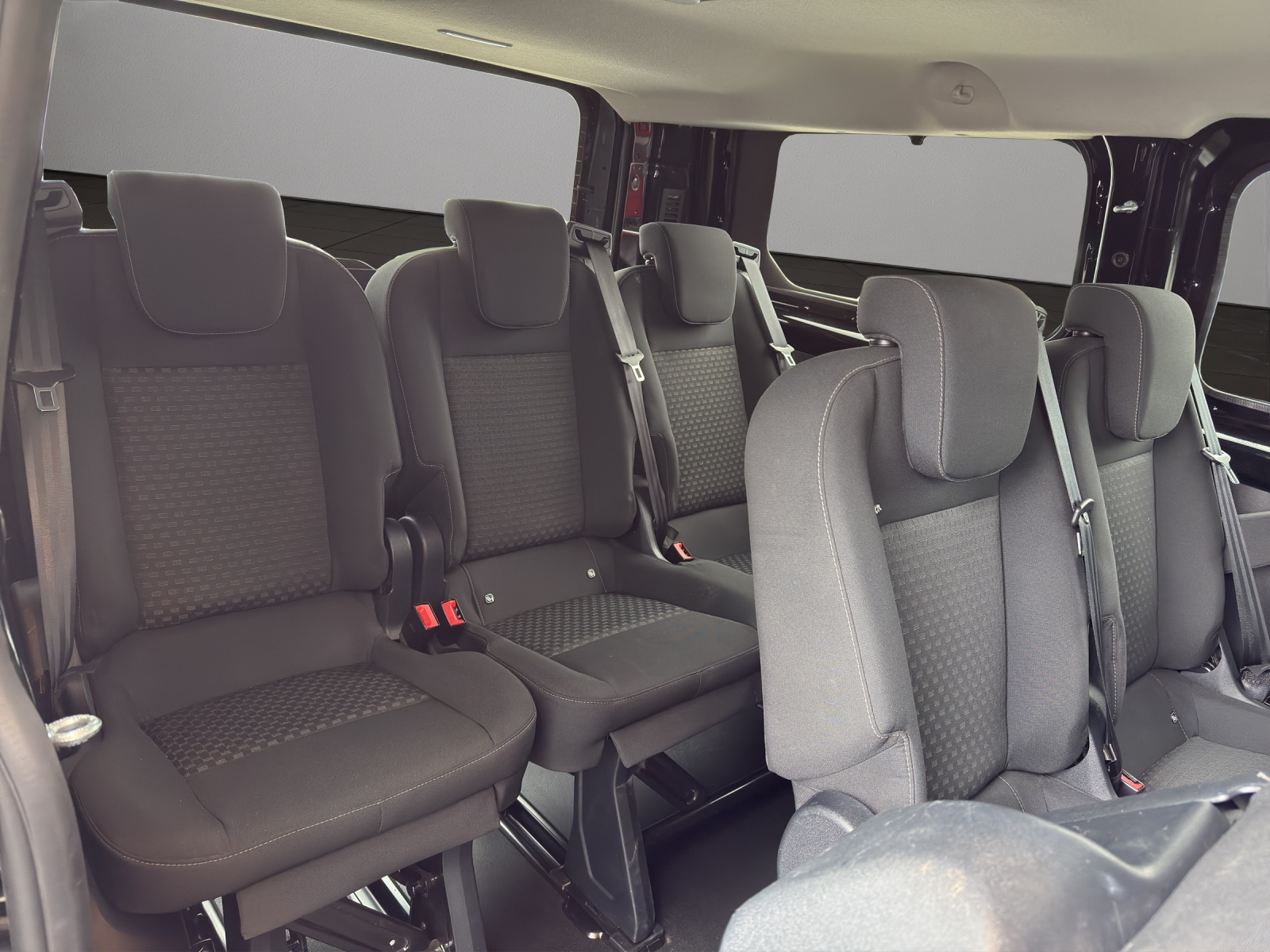 FORD Transit Custom 320 L1H1 Trend A-image-16