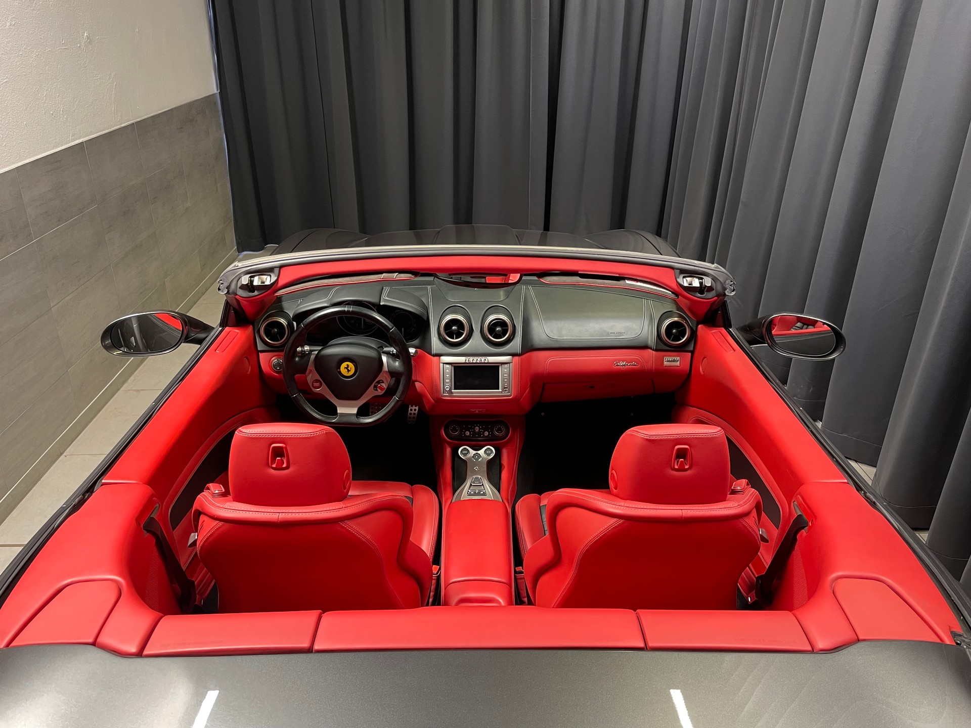 FERRARI California 4.3 V8 (20)-image-18