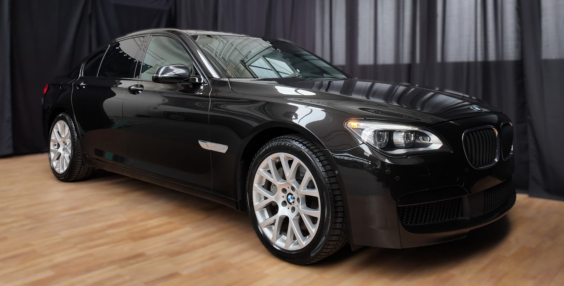 BMW 750i xDrive M-Sportpaket