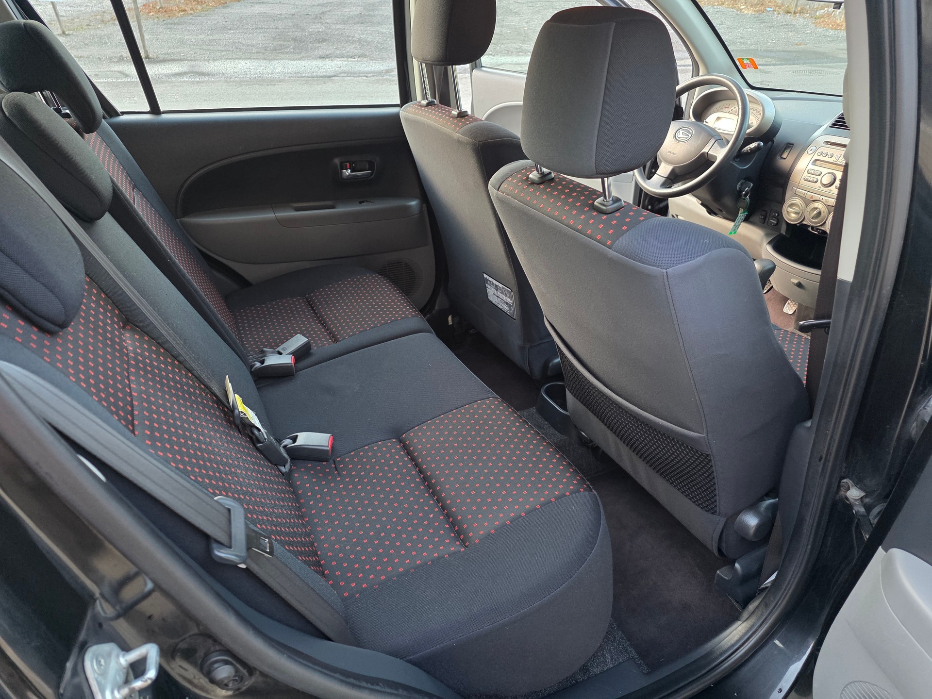 DAIHATSU Sirion 1.3 S eco-4WD Automatic-image-10