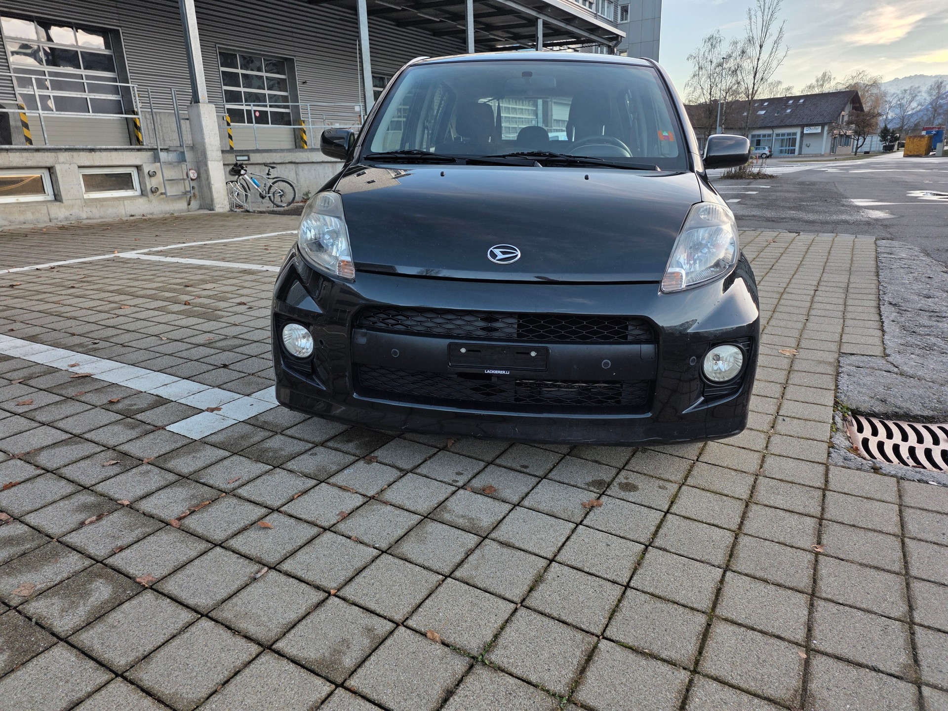 DAIHATSU Sirion 1.3 S eco-4WD Automatic-image-6