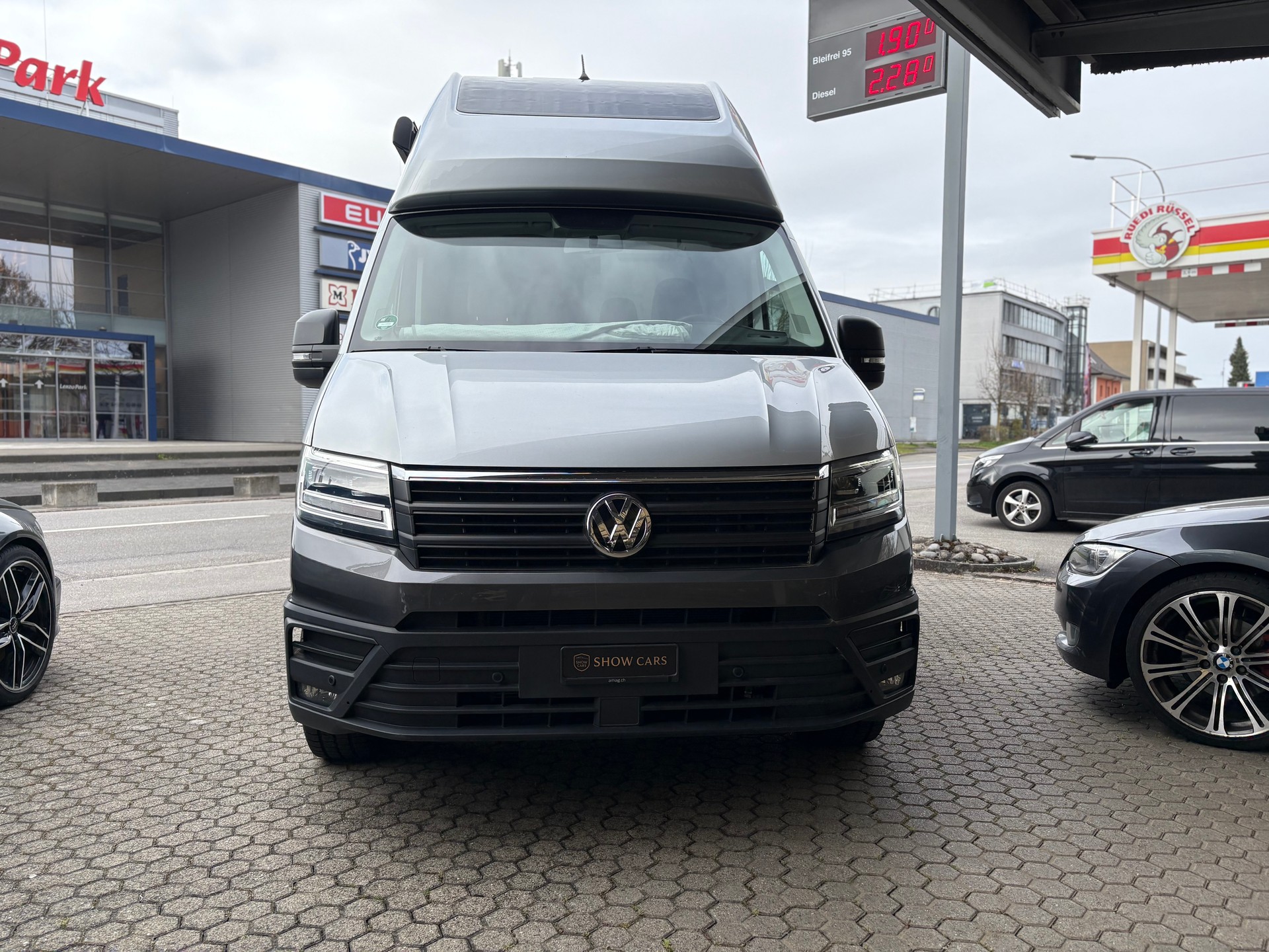 VW Grand California 600 2.0 BI-TDI-image-2