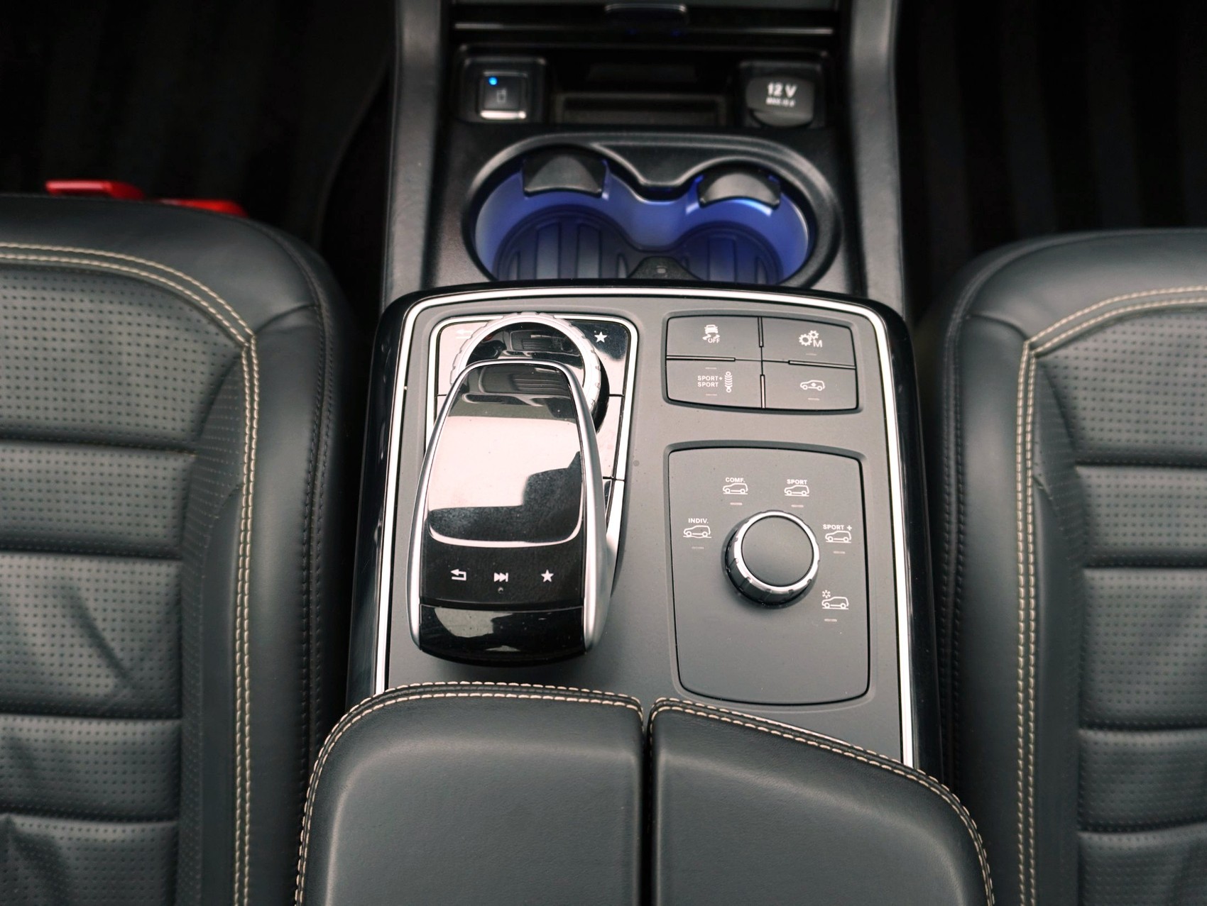 MERCEDES-BENZ GLS-Klasse GLS 63 V8 AMG-image-21