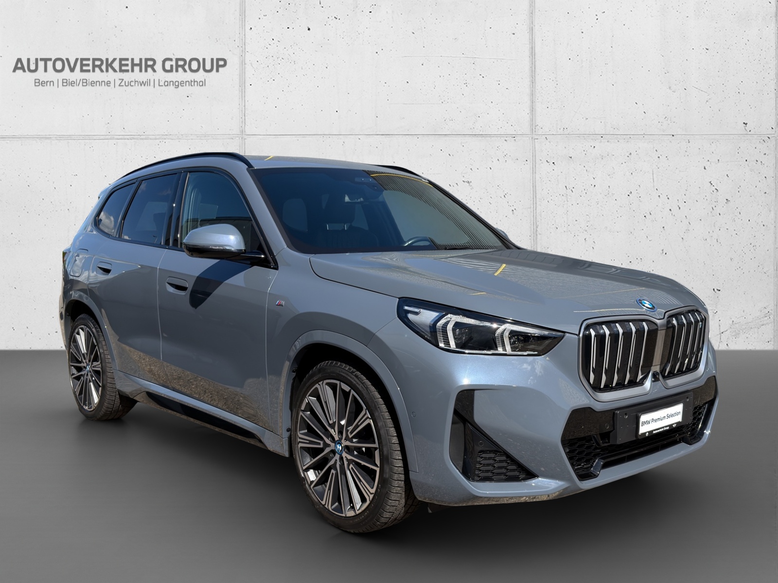 BMW iX1 xDrive 30 M Sport-image-7