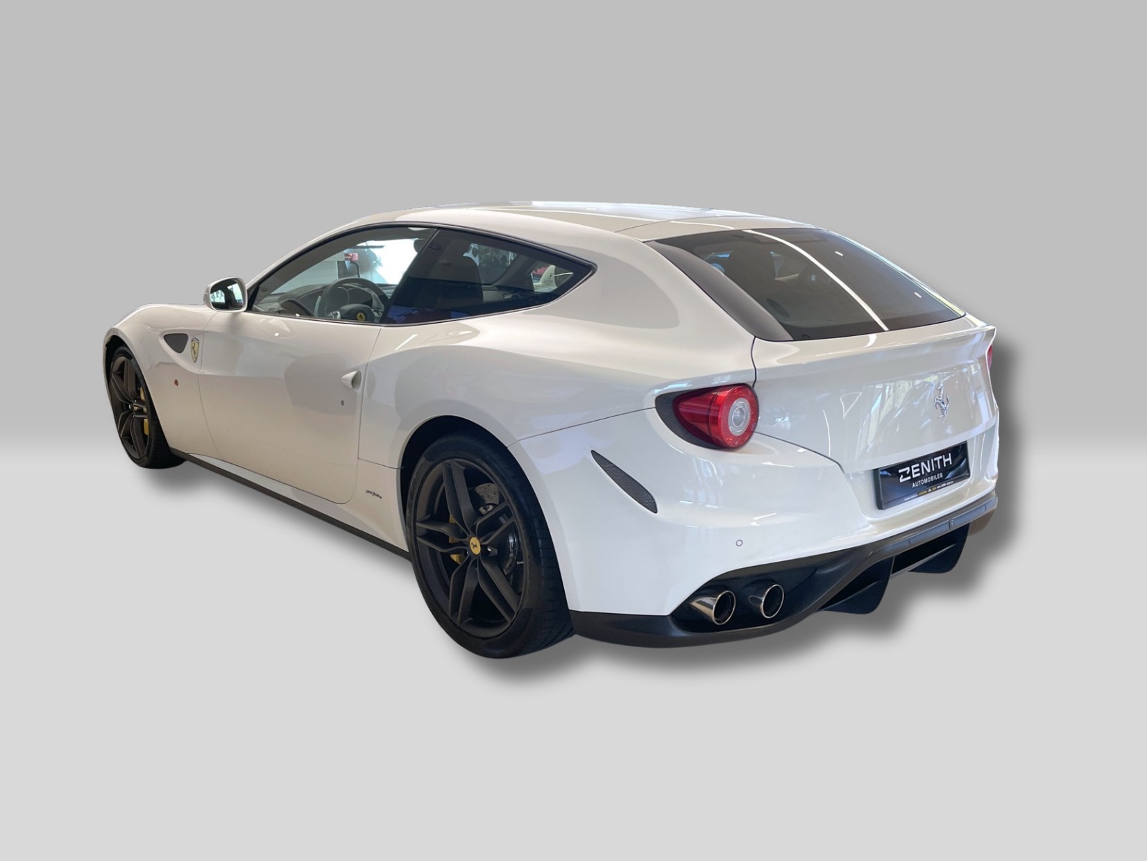 FERRARI FF-image-3