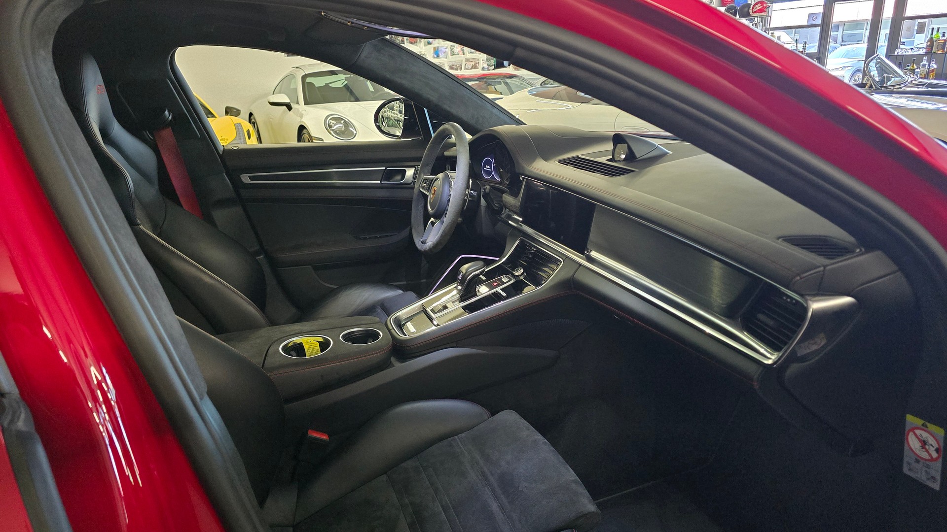 PORSCHE Panamera GTS PDK-image-22
