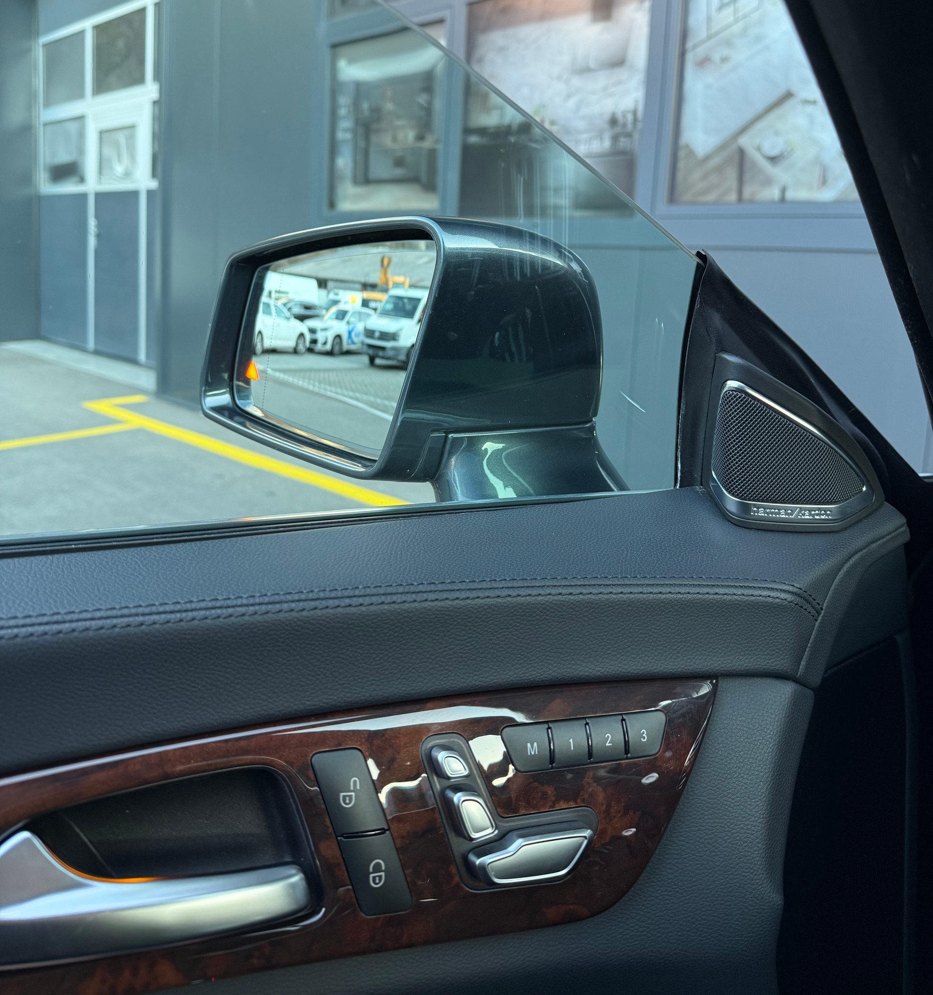 MERCEDES-BENZ CLS Shooting Brake 400 4Matic 7G-Tronic-image-13