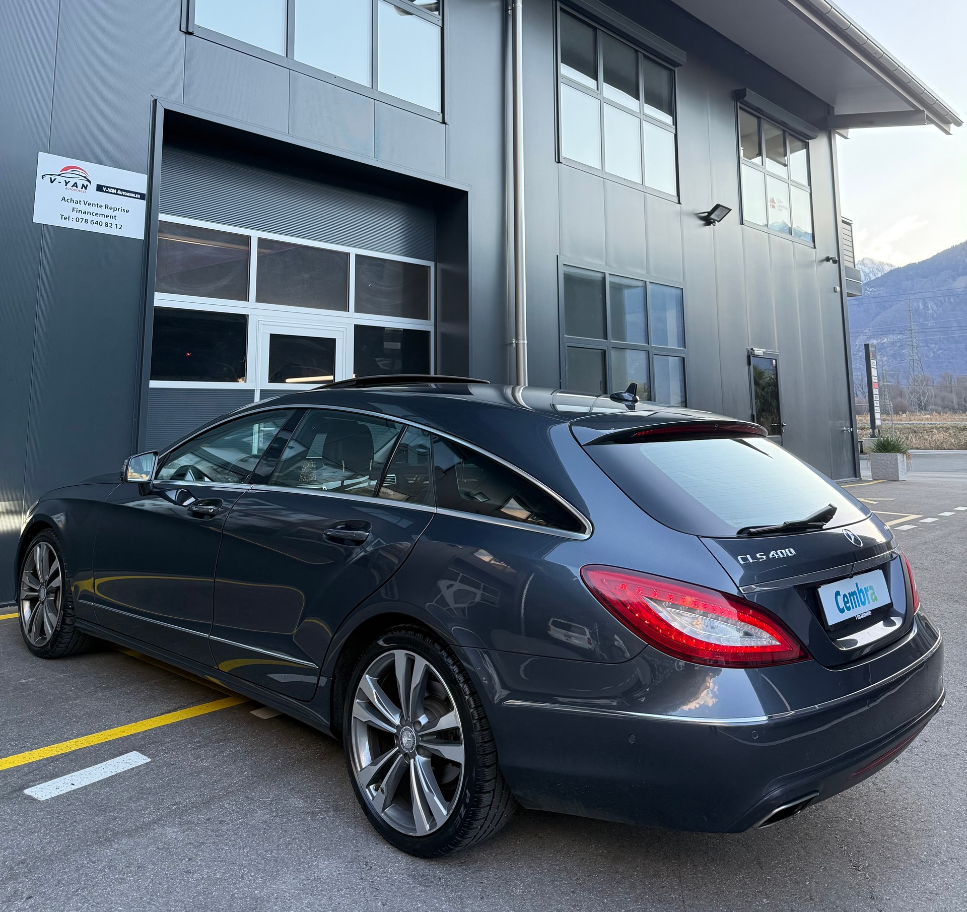 MERCEDES-BENZ CLS Shooting Brake 400 4Matic 7G-Tronic-image-4