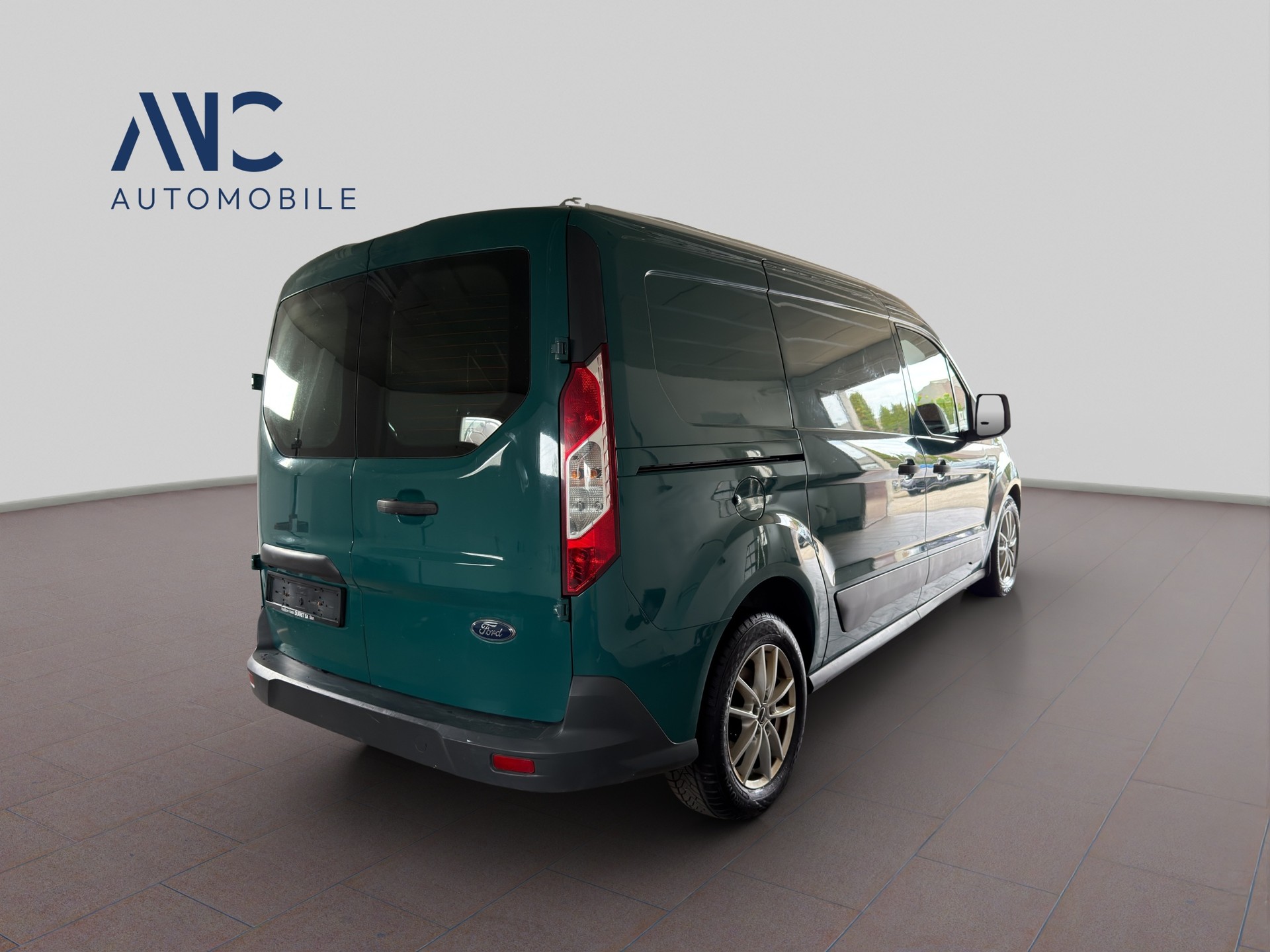 FORD Transit Connect Van T230 1.5 Eco Blue Ambiente-image-2