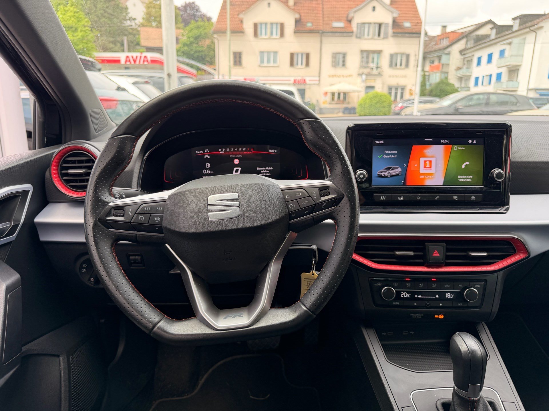 SEAT Ibiza 1.0 TSI DSG FR-image-9