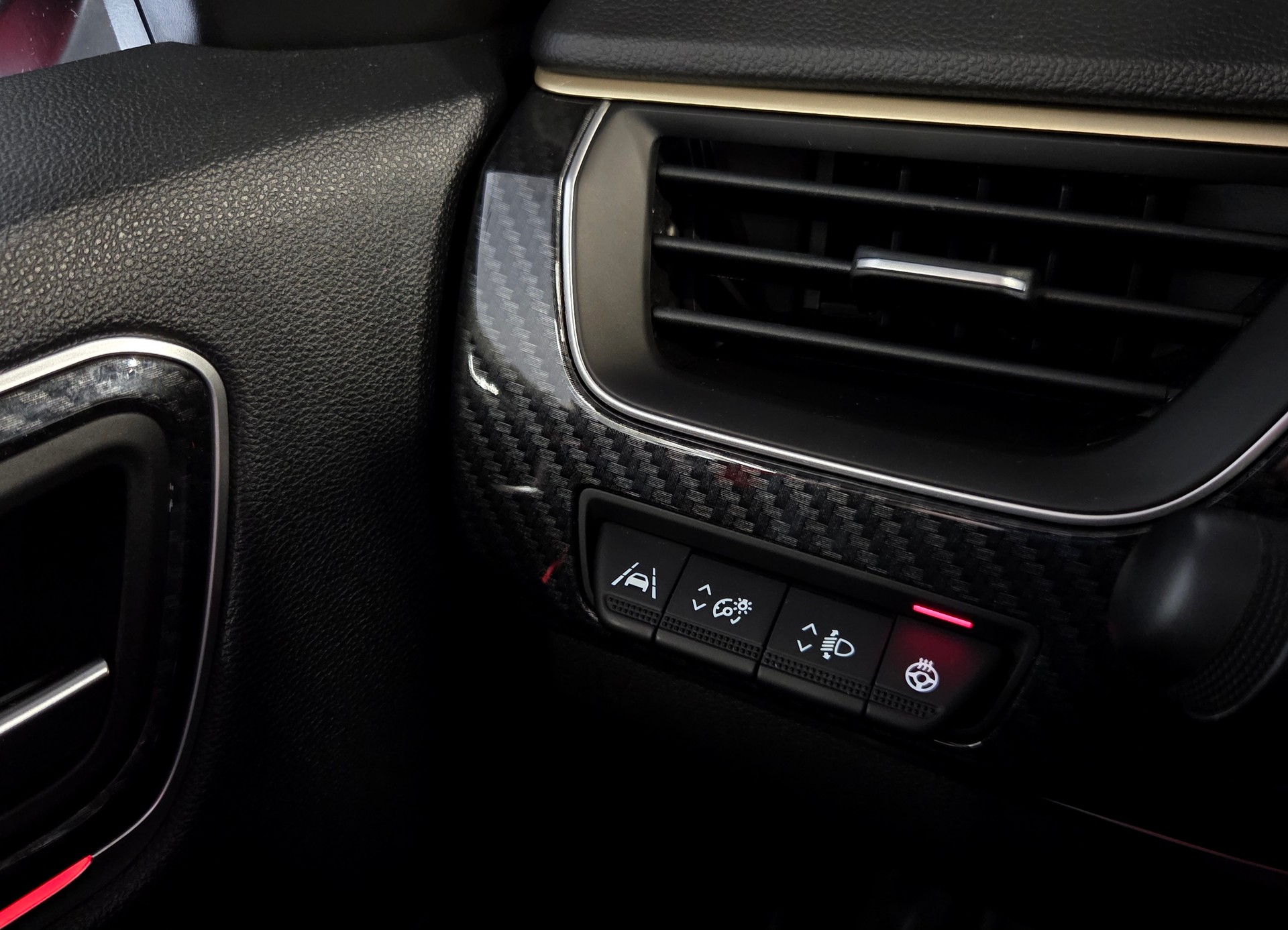 RENAULT Arkana 1.6 E-Tech Engineered-image-18