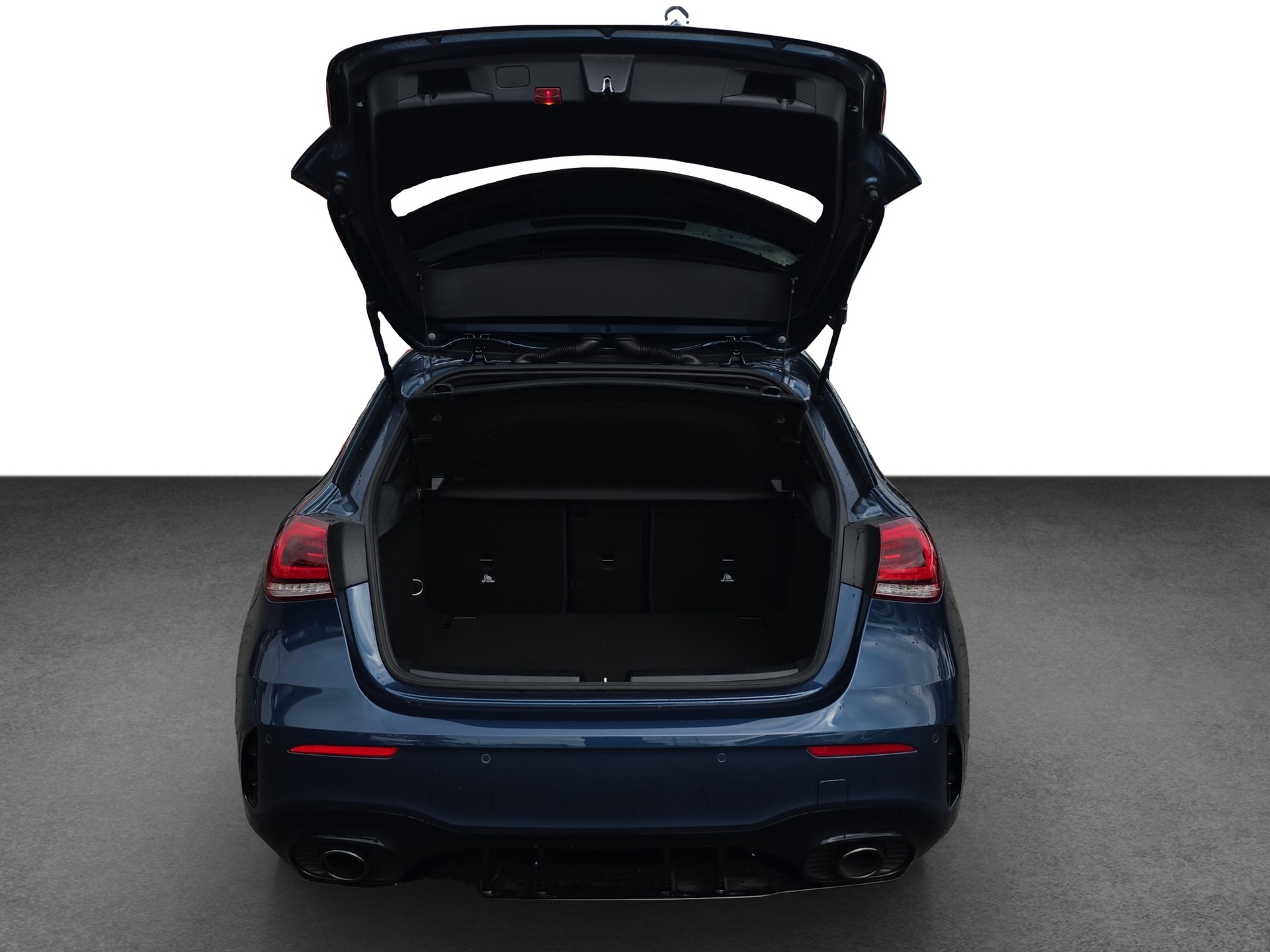 MERCEDES-BENZ A 35 AMG 4Matic Speedshift-image-10
