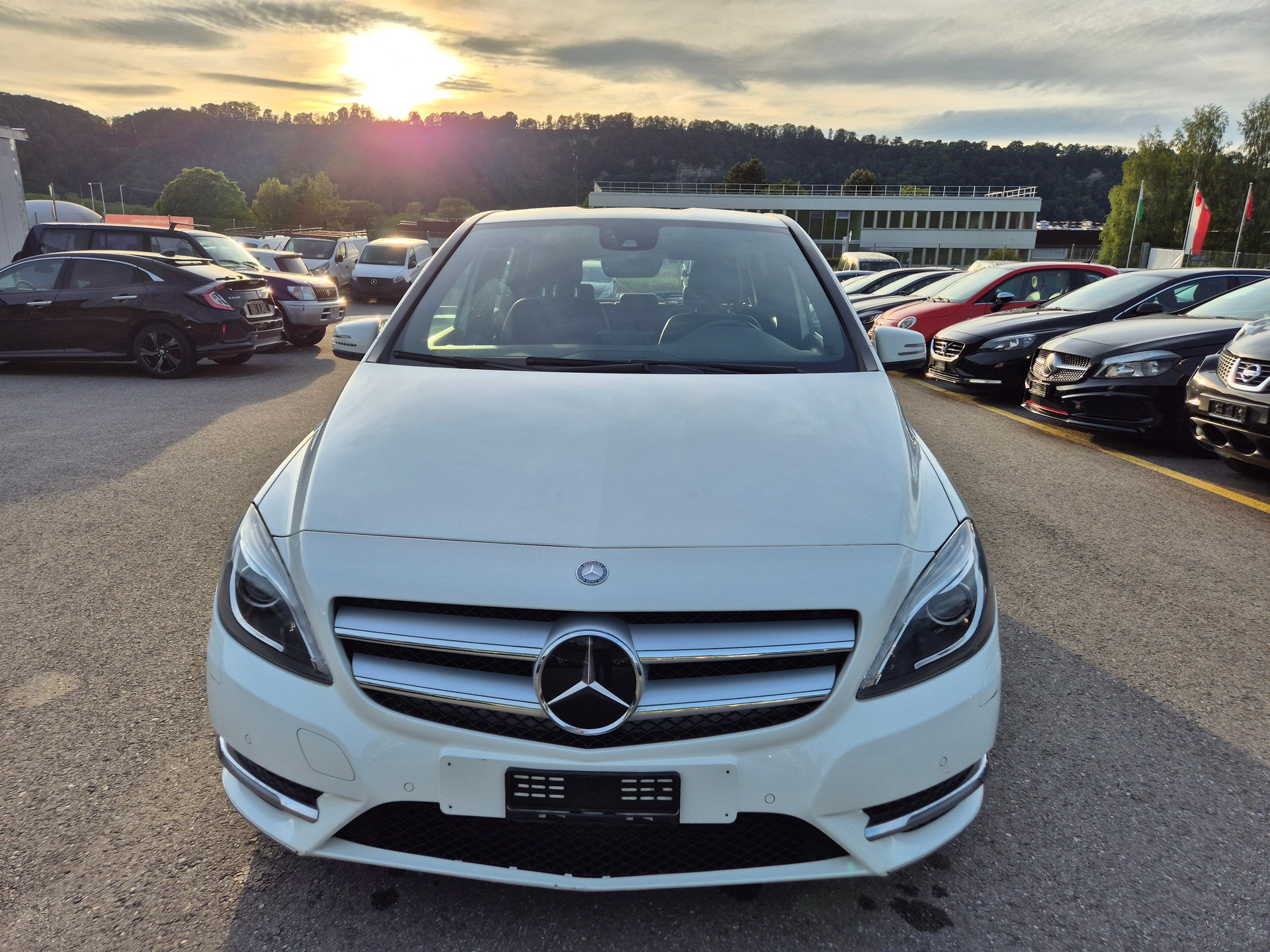 MERCEDES-BENZ B 180 CDI
