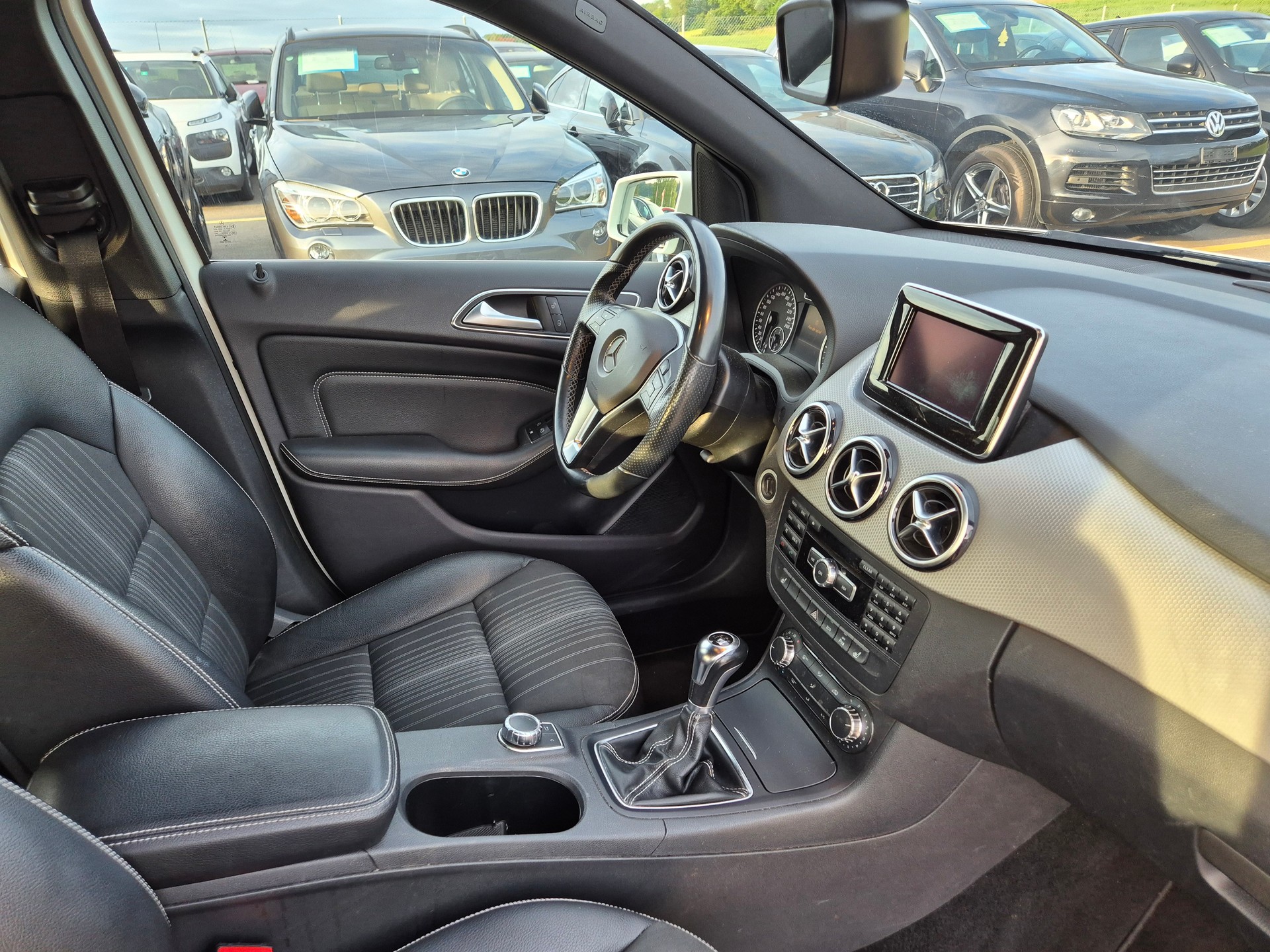 MERCEDES-BENZ B 180 CDI-image-5