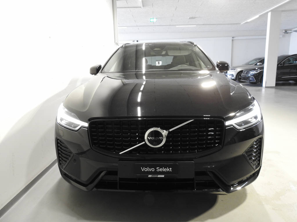 VOLVO XC60 2.0 B5 MH Ultimate Dark AWD-showroom-element-1