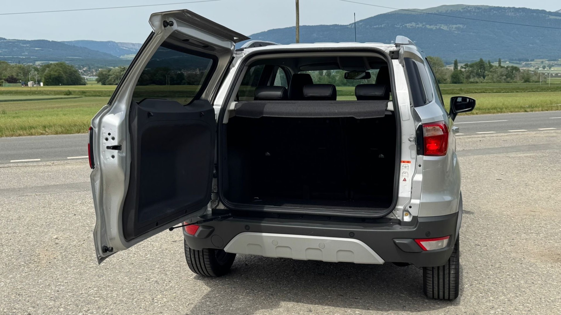 FORD EcoSport 1.5 Trend PowerShift-image-4