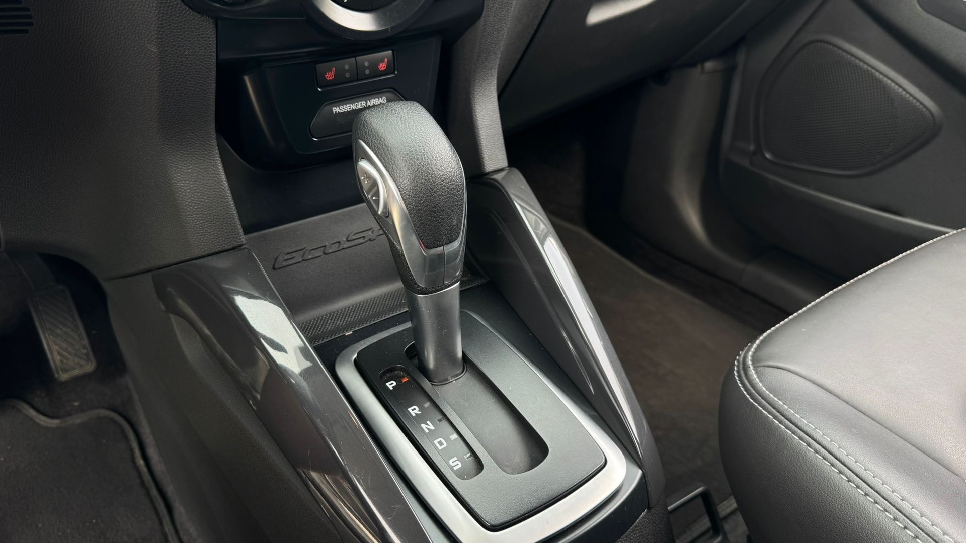 FORD EcoSport 1.5 Trend PowerShift-image-9